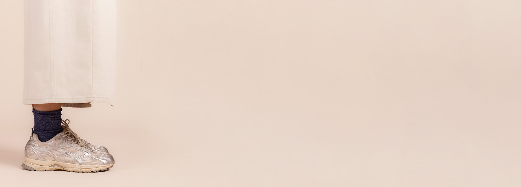 _FOOTWEAR - Four Roses