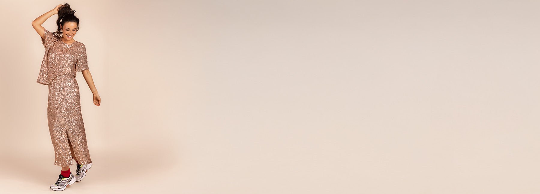 OCCASION WEAR - Four Roses