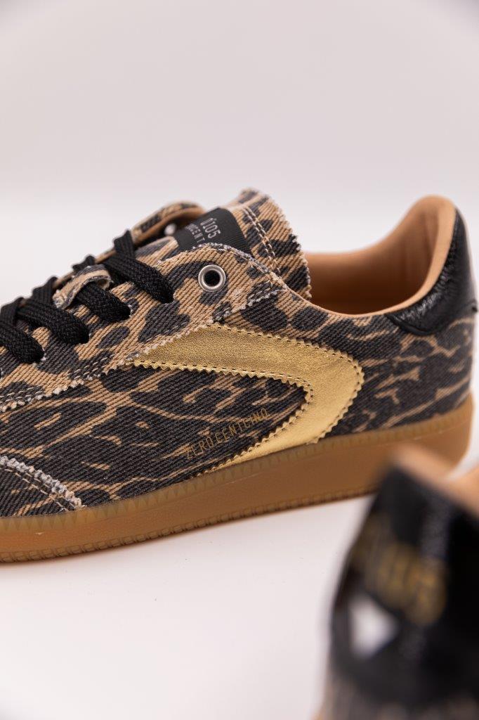 0 - 105 - NOVA - CNV - Leo - Four Roses