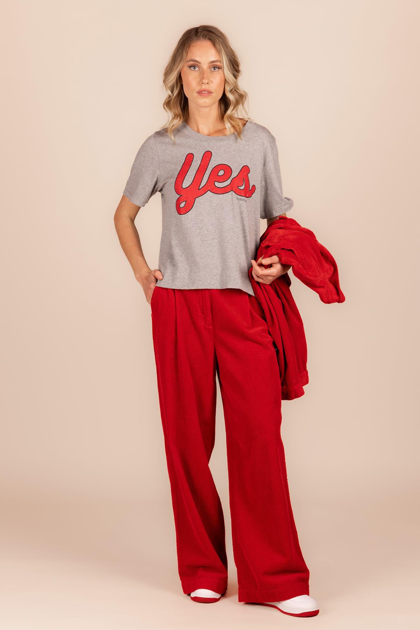 BROEK IN RIBFLUWEEL (8500)