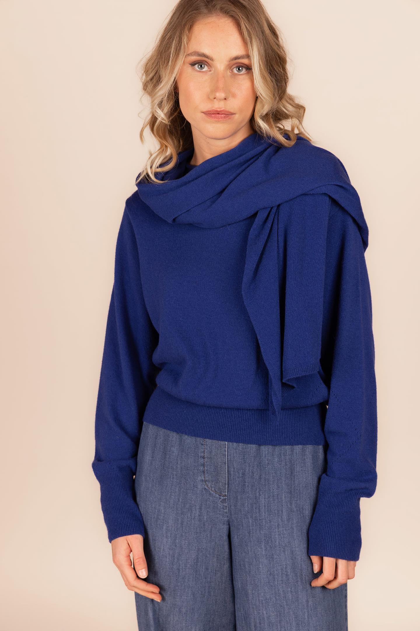 BROEK IN SOEPELE JEANS (8519)