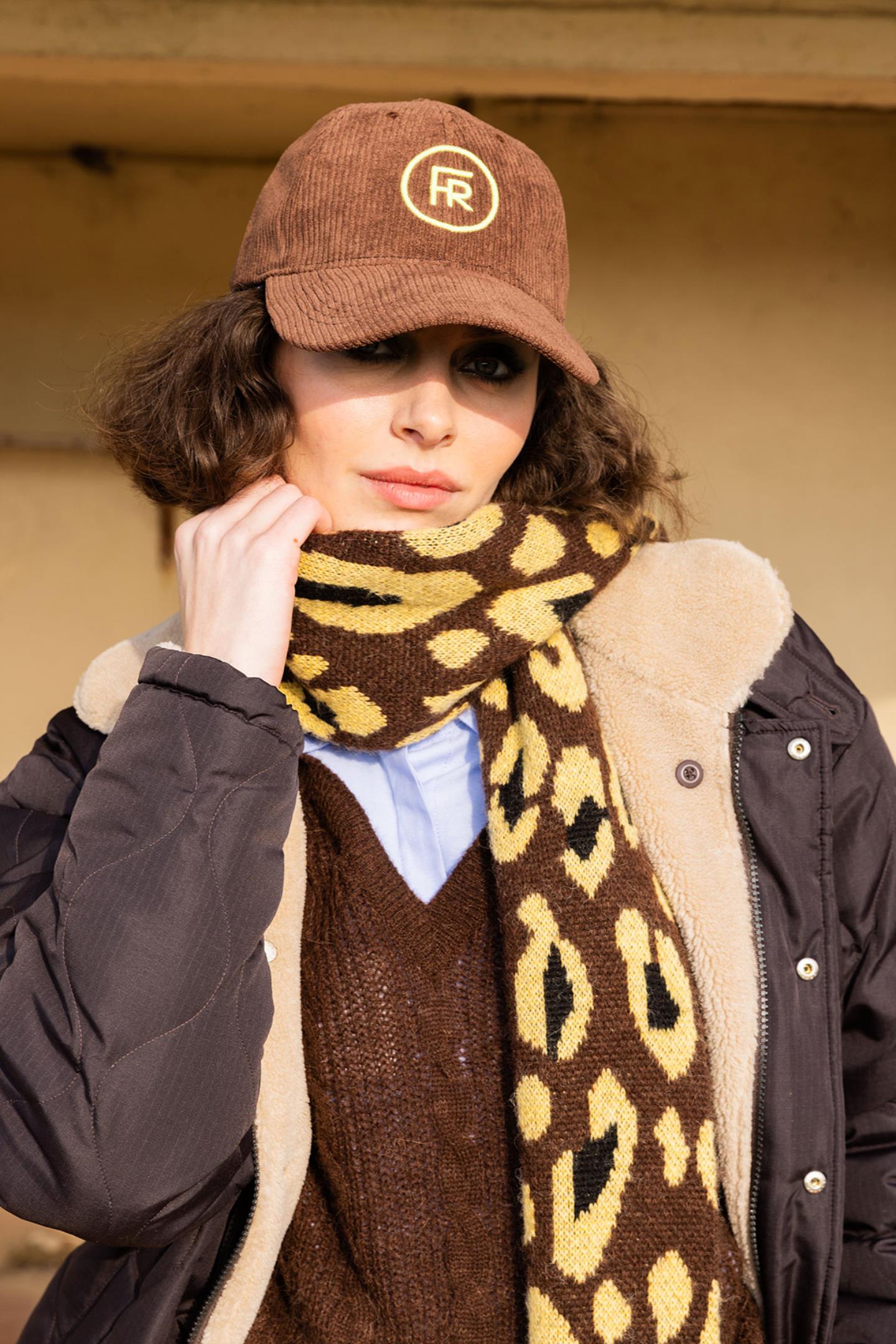 LEOPARD SJAAL (8528)