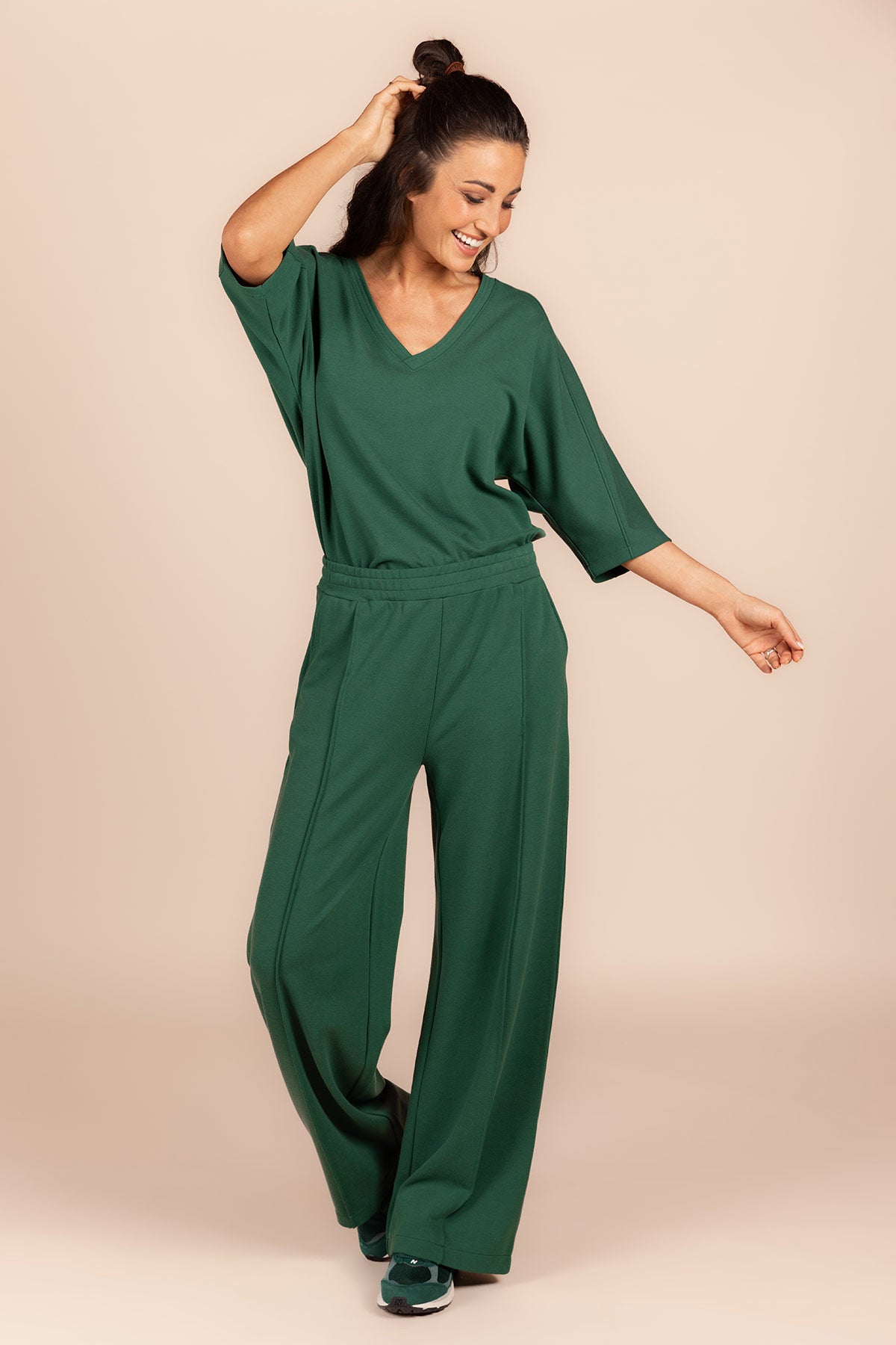 SWEATER IN PUNTO MILANO MET V-HALS (8533)