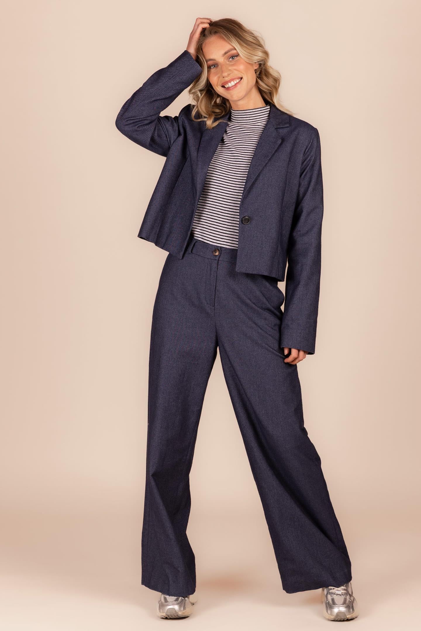 CROPPED BLAZER (8625)