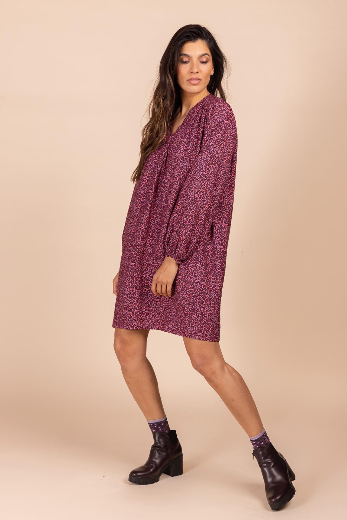 LEOPARD KLEED KORT (8626)