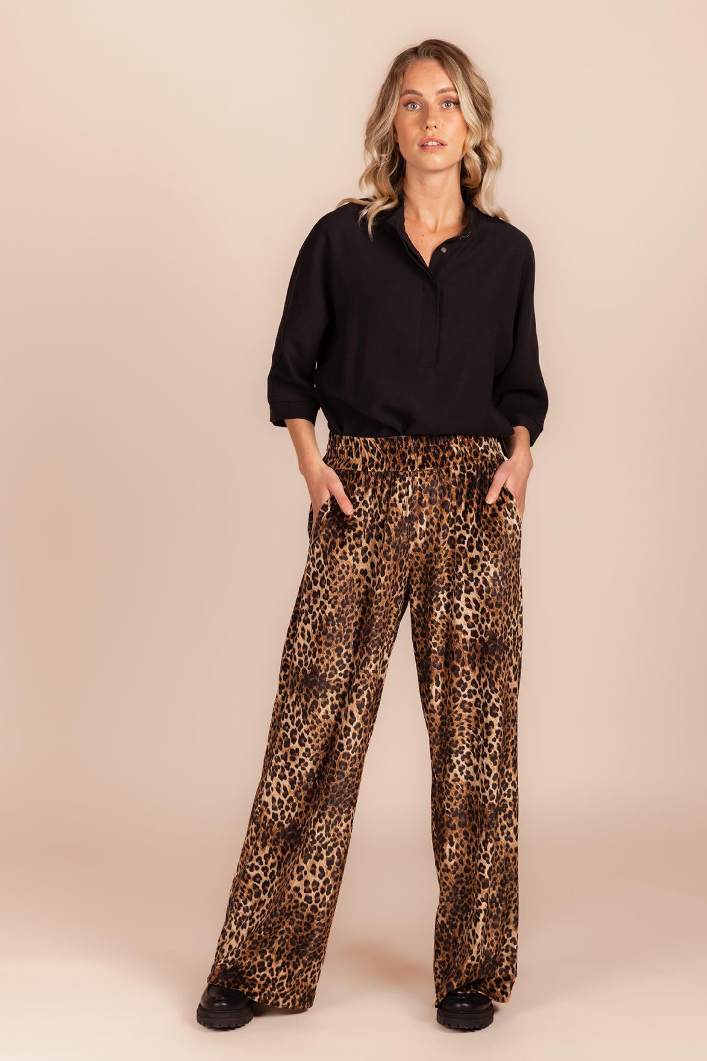 LEOPARD BROEK MET REKKER (8637)