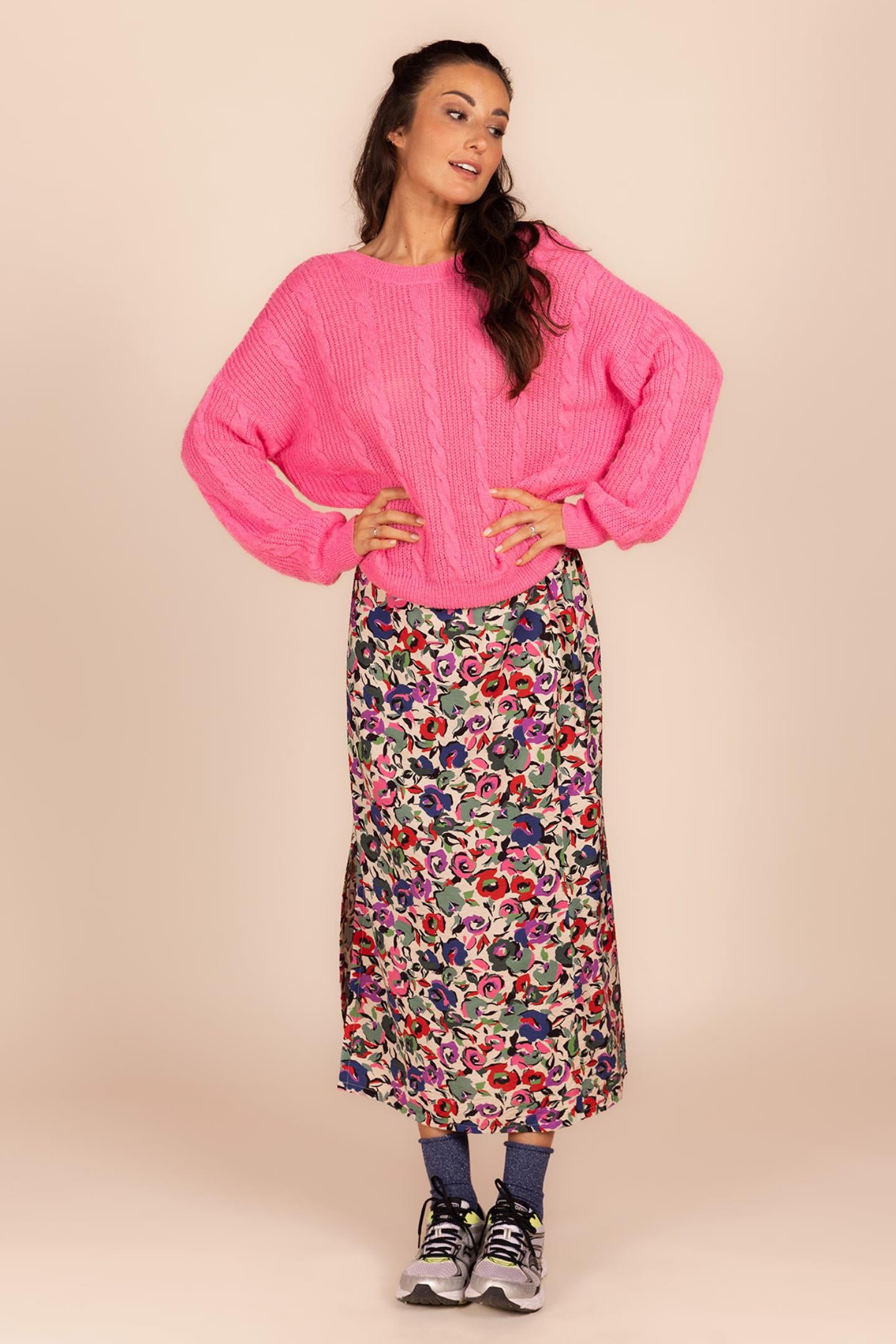 MIDI ROK MET ZIJWAARTSE SPLIT (8641)