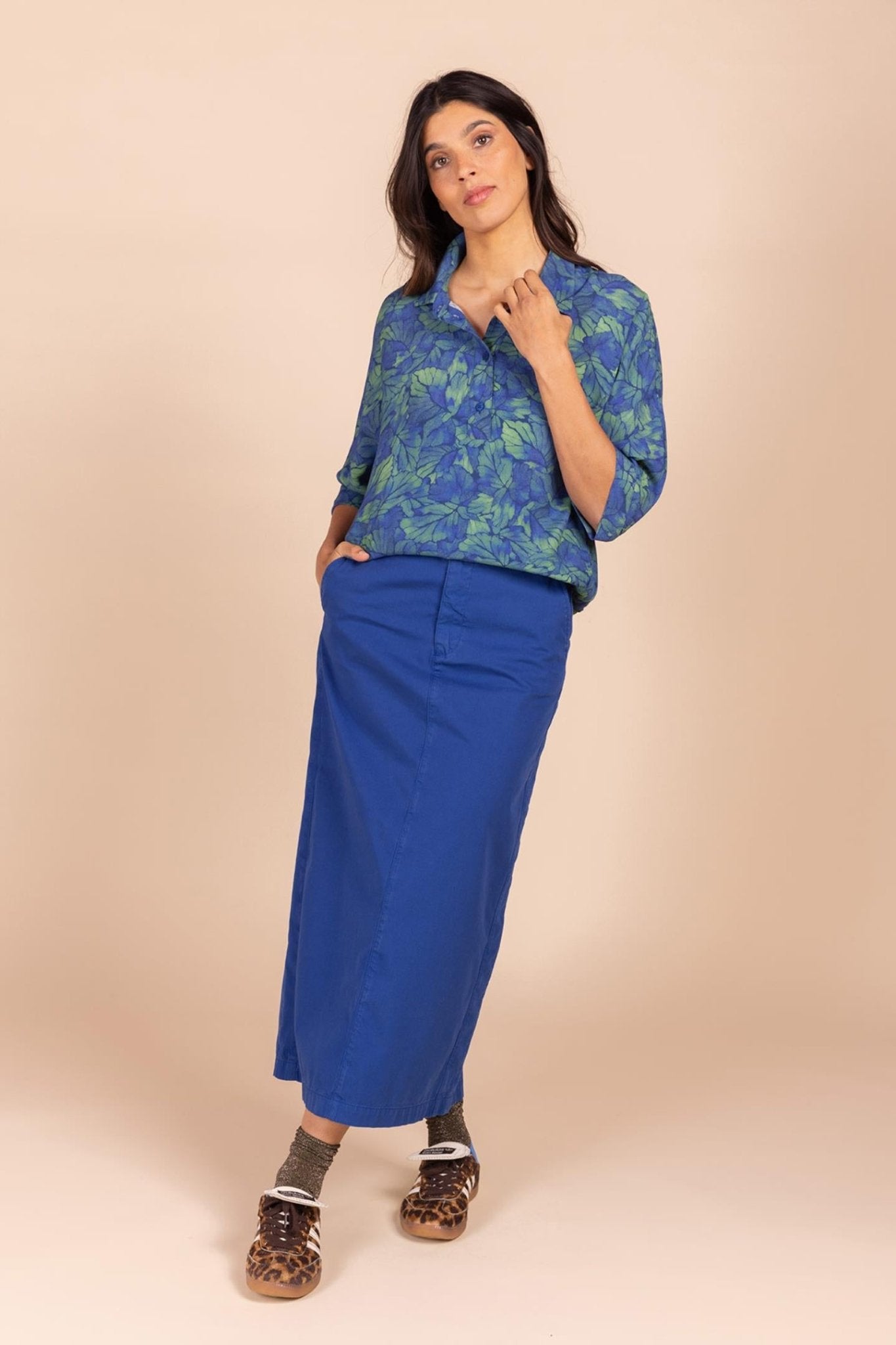 BLOUSE MET BOTANISCHE PRINT (8586) - Four Roses