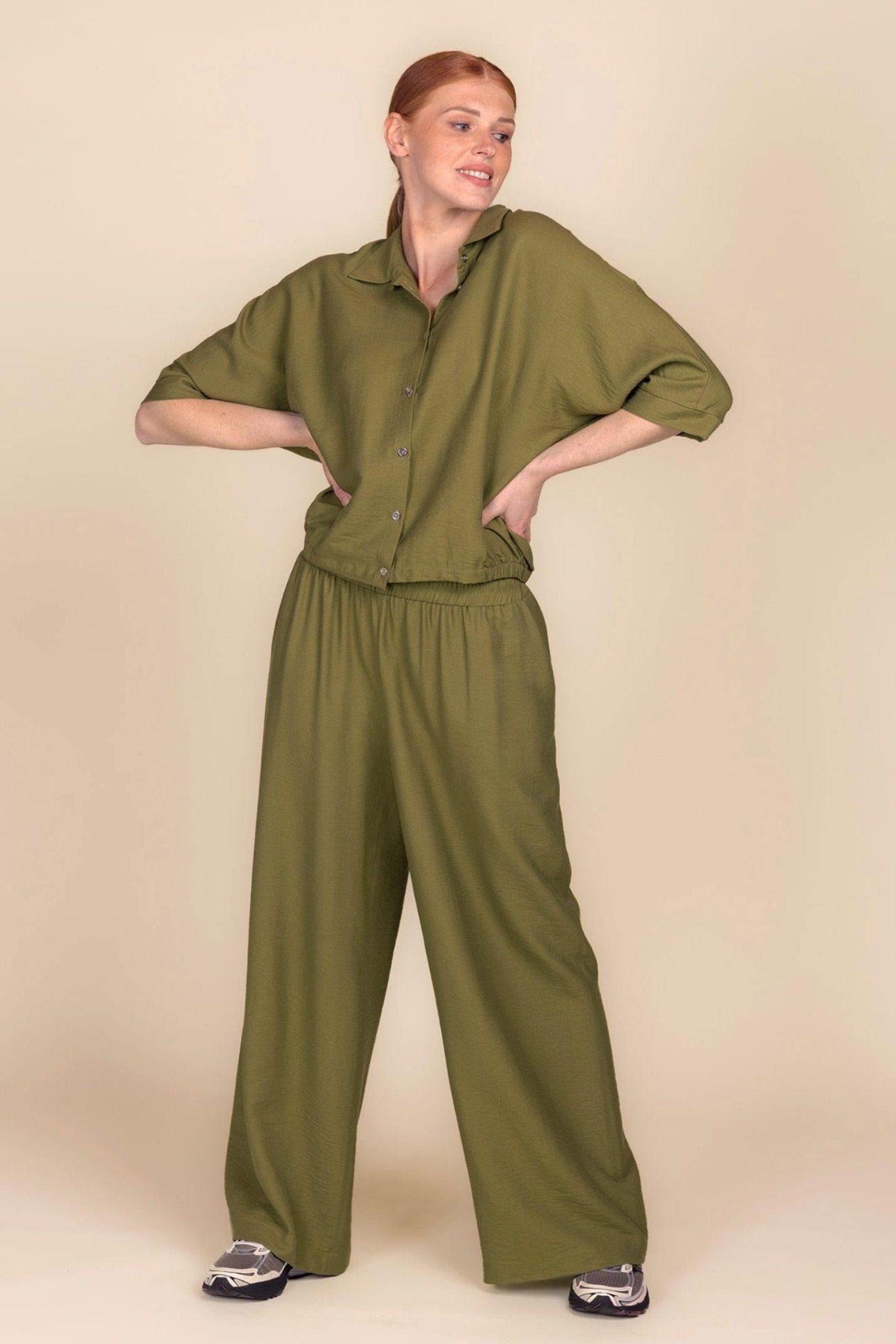 BLOUSE WITH ELASTIC AT THE WAIST (9135) - Four Roses