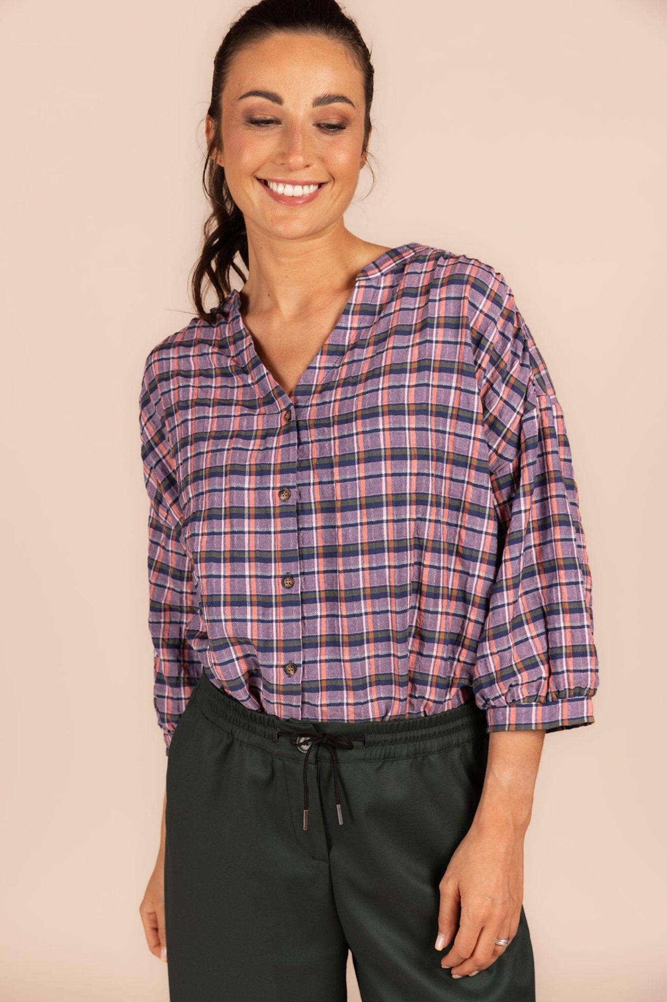 BLOUSE MET RUITJESDESSIN (8583) - Four Roses