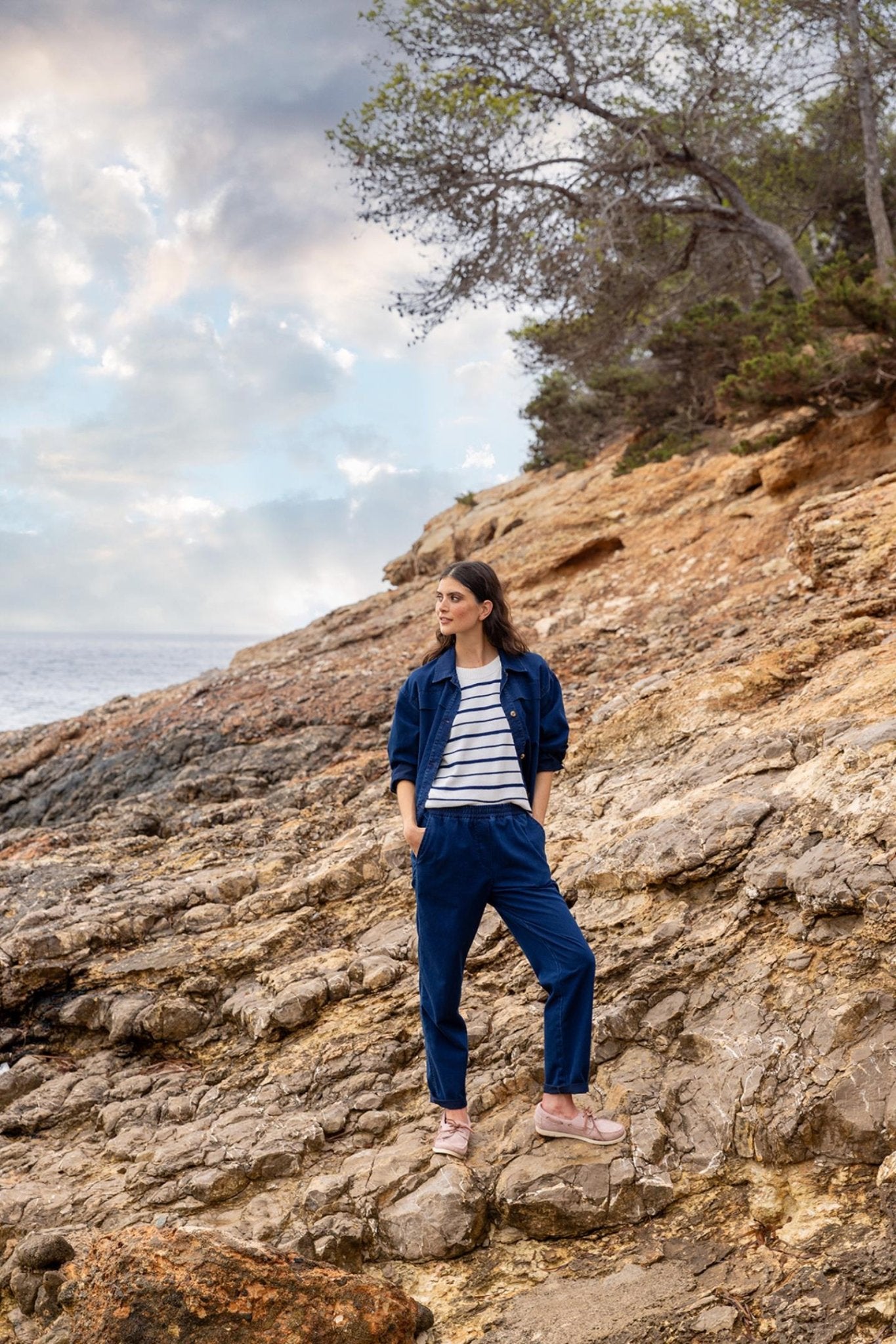 PANTALON EN DENIM BLEU (9149) - Four Roses