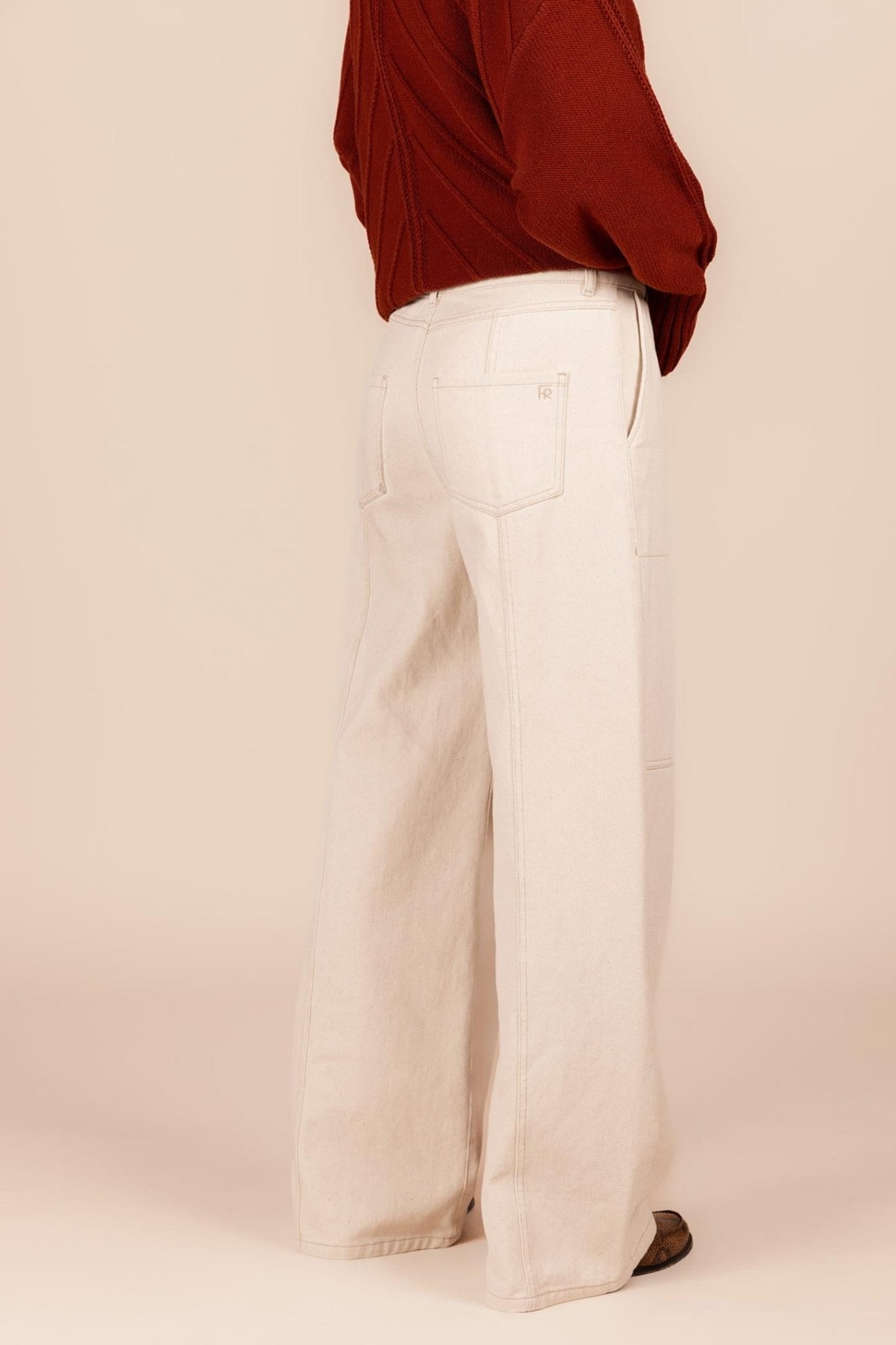 BROEK MET CARGOZAK (8572) - Four Roses