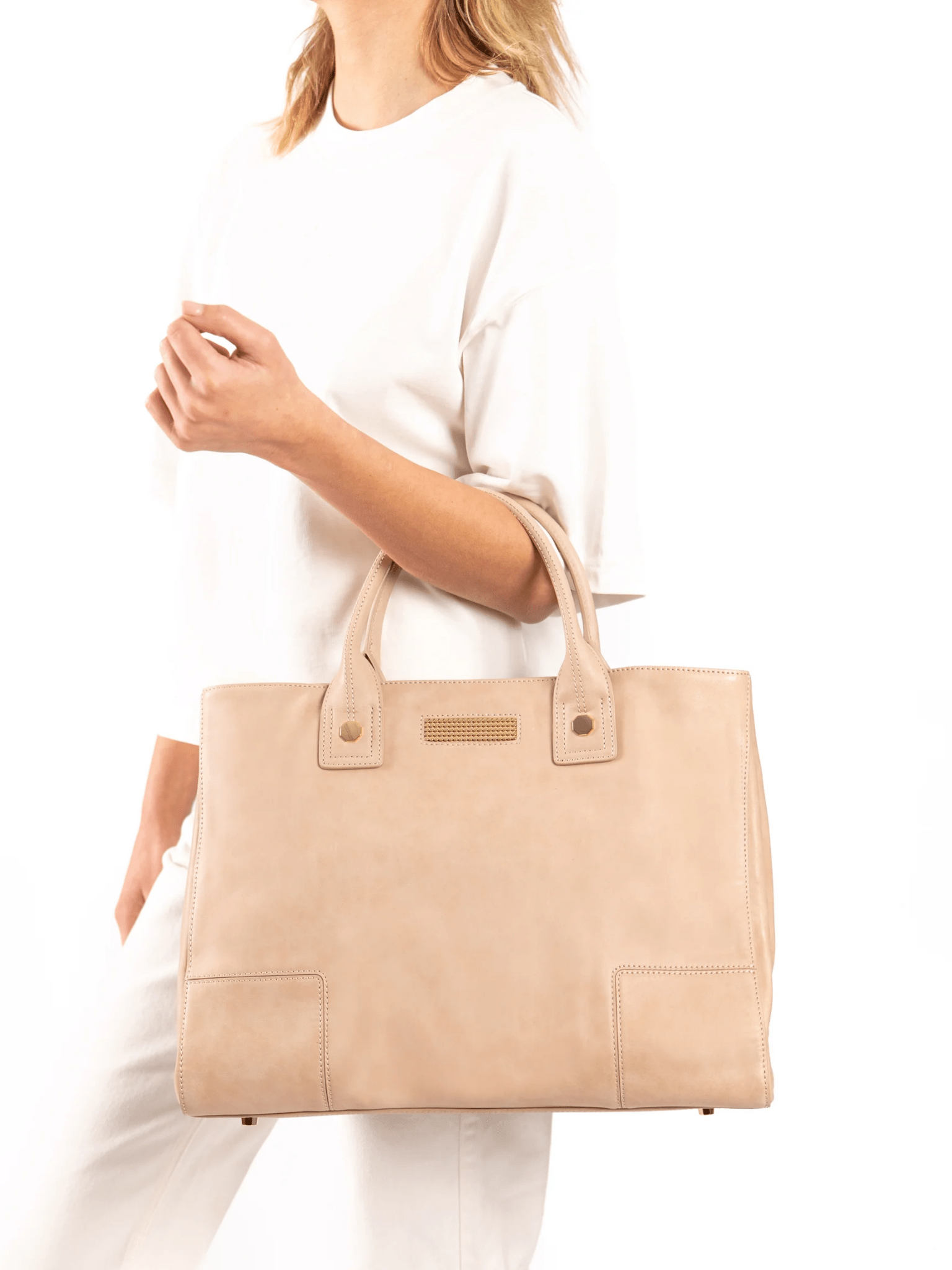 CLIO - CLASSIC (SAND) - Four Roses