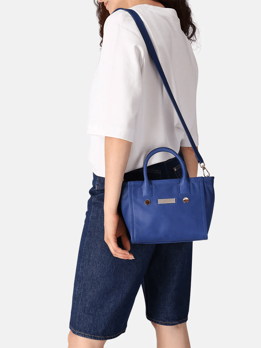 CLIO GOLDBRENNER - Girly Classic - Flash Blue - Four Roses