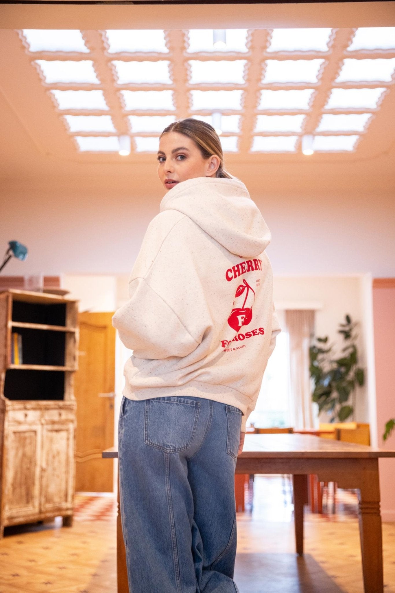 ECRU 'CHERRY' HOODIE IN MOLLETON (9557) - Four Roses