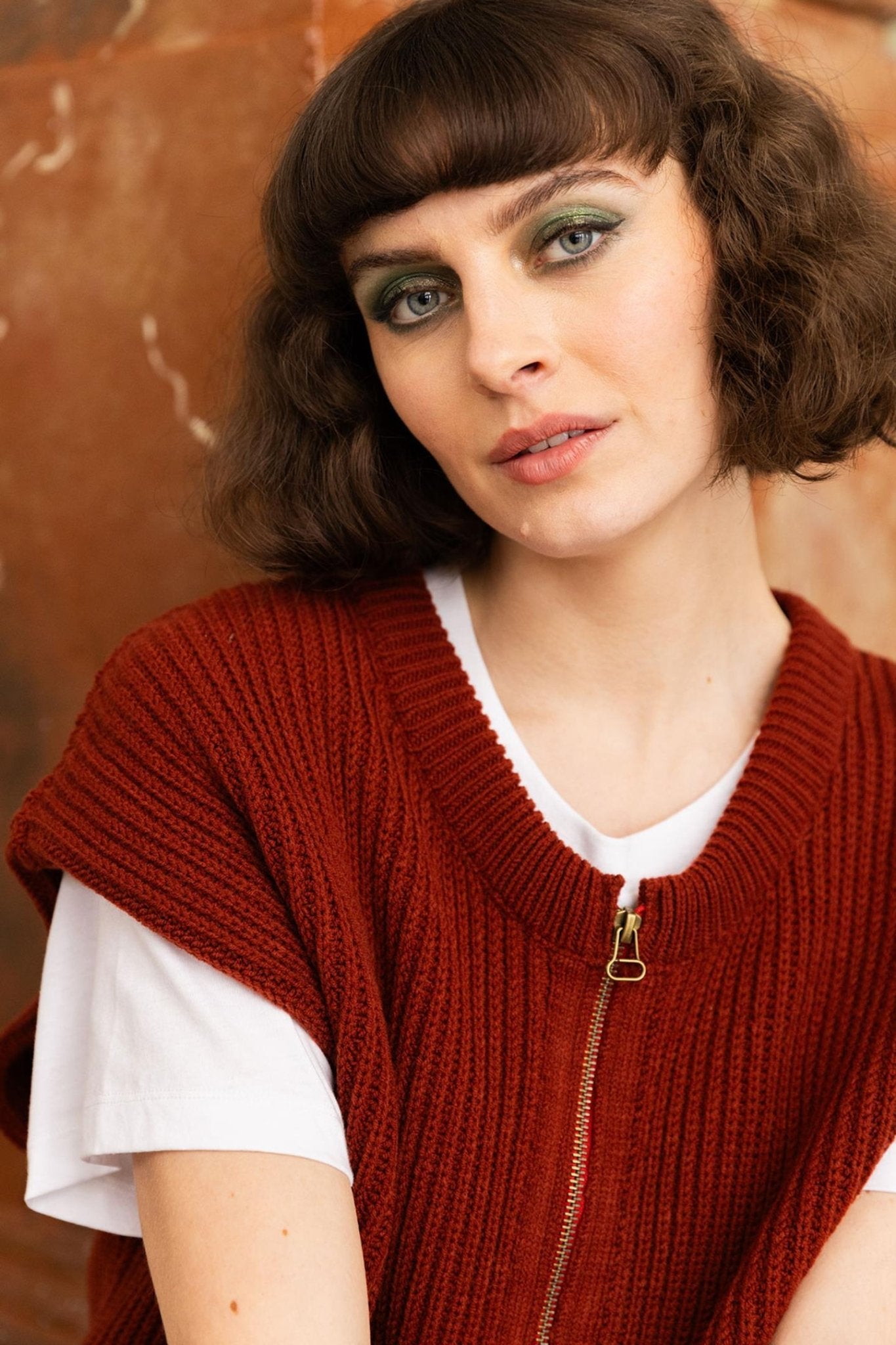 GEBREIDE GILET MET RITS (8559) - Four Roses