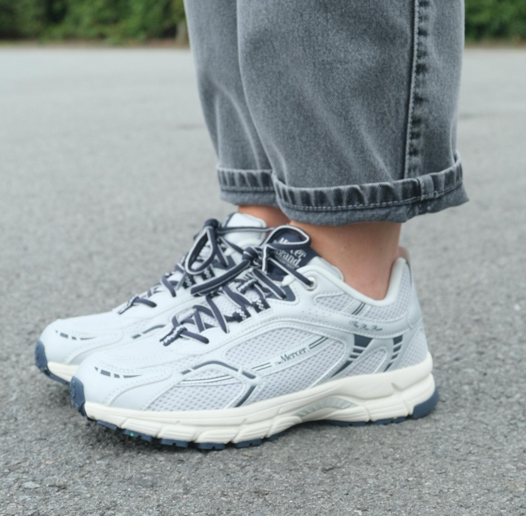 MERCER - Re - Run Speed (Silver) - Four Roses