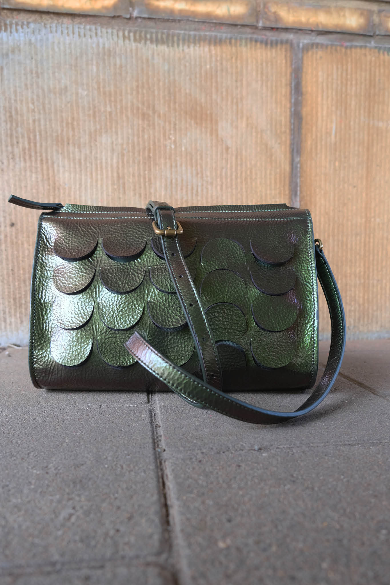 MIEKE DIERCKX - SCALES - Four Roses