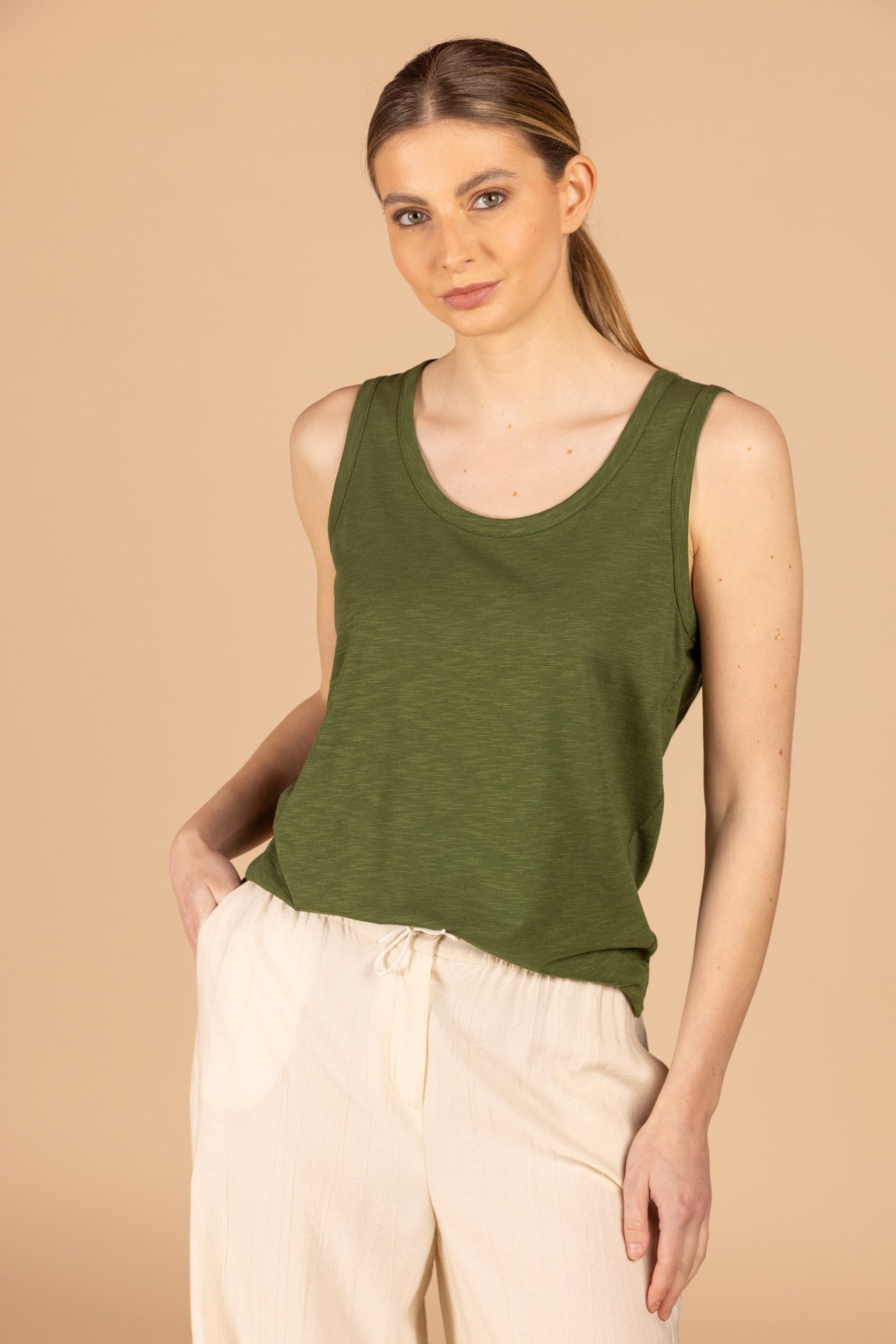 TOP SANS MANCHES EN JERSEY (9049) - Four Roses