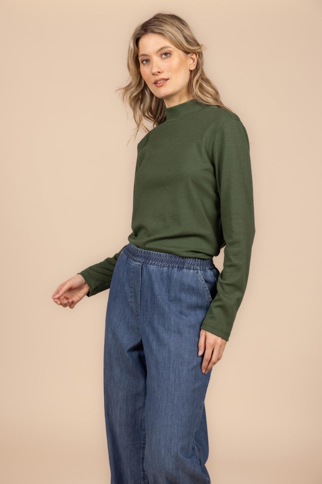 SOEPELVALLENDE BLAUWE DENIM MET ELASTIEK (9658) - Four Roses