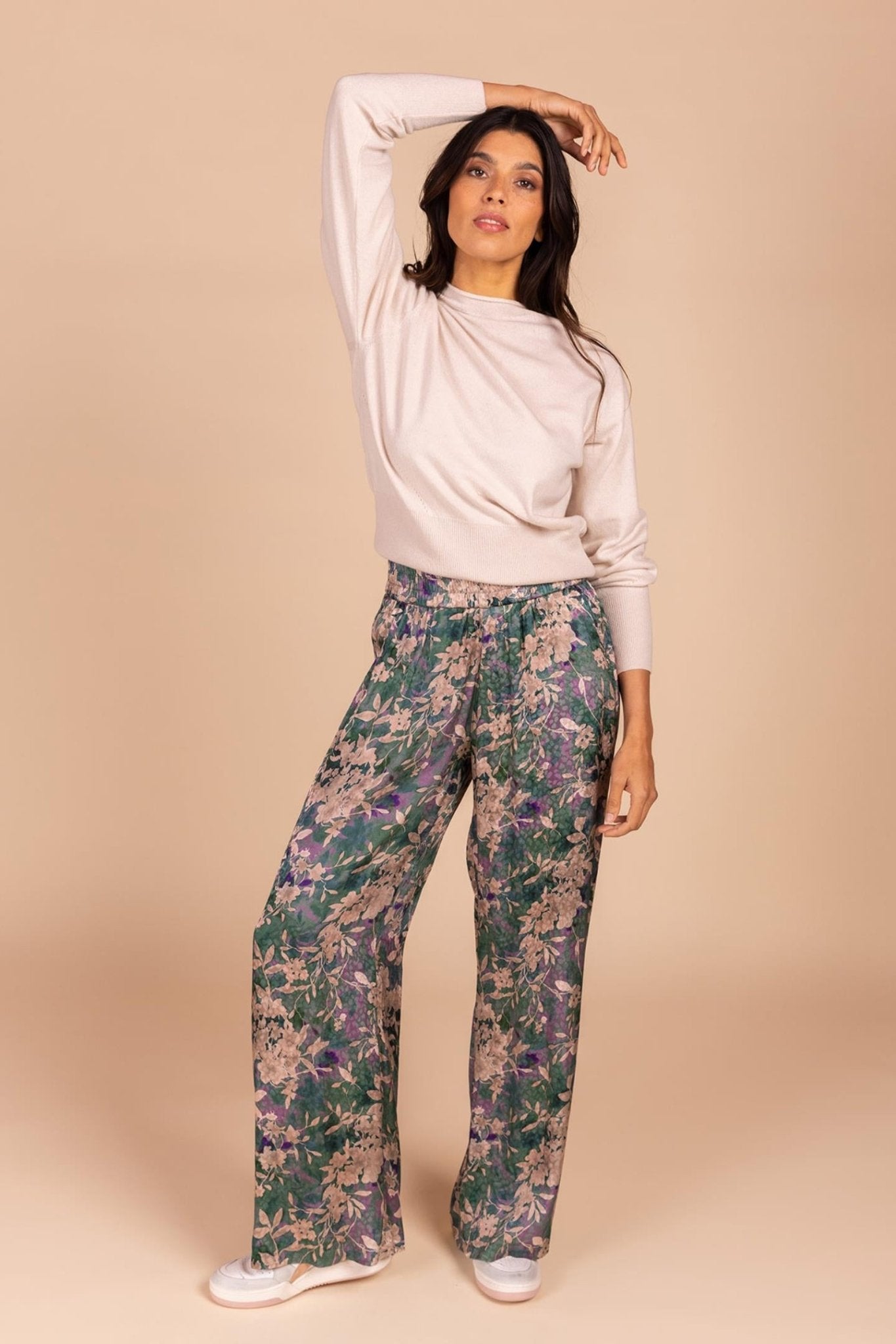 SWEATER MET BOOTHALS (8568) - Four Roses