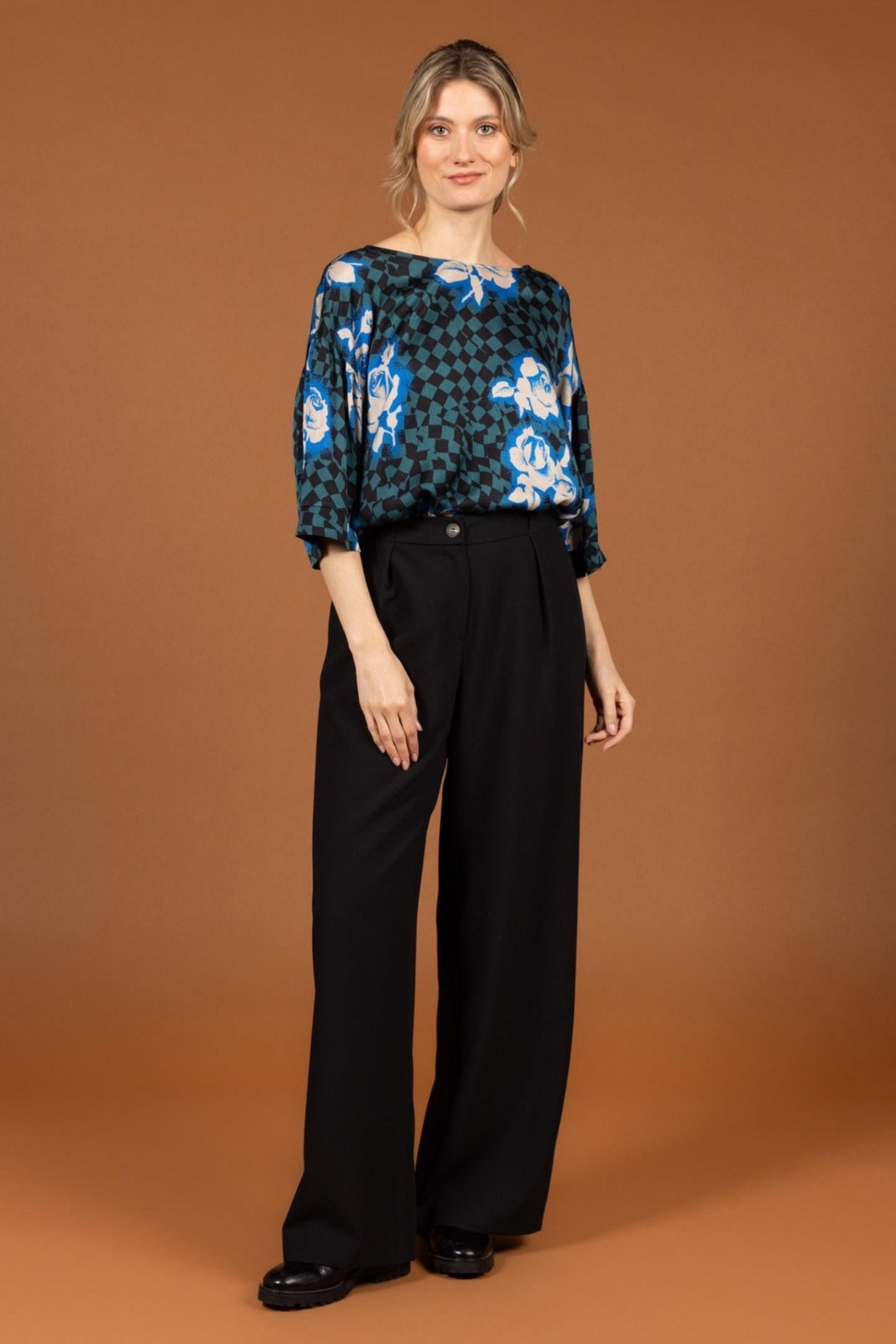 WIJDE GEKLEDE BROEK MET HOGE TAILLE (9603) - Four Roses