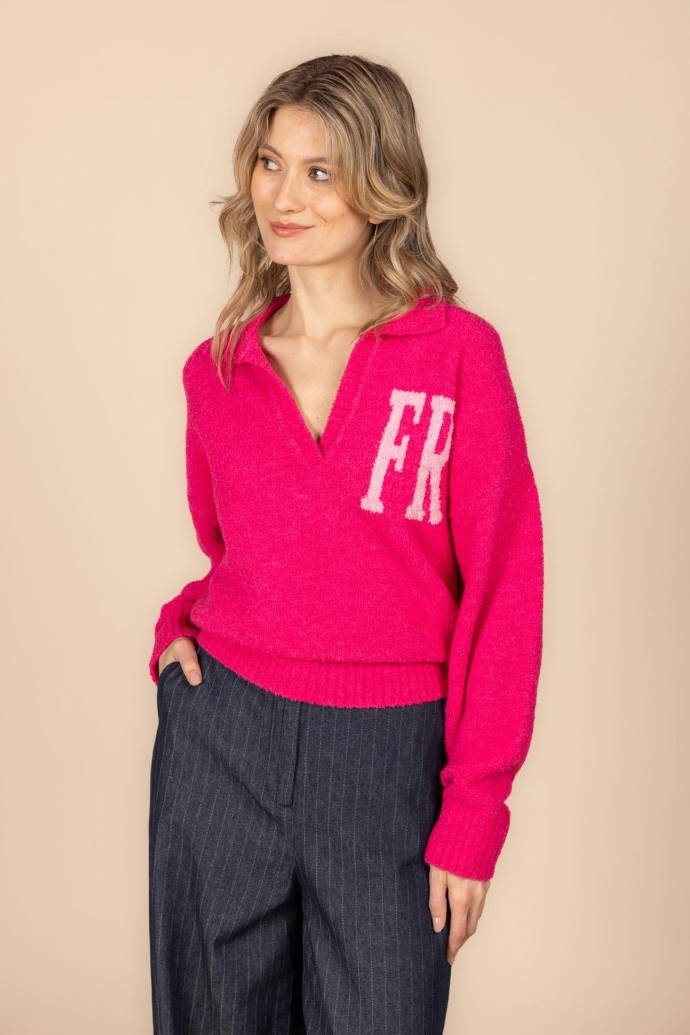 WIJDE JEANS MET KRIJTSTREEP IN NAVY (9502) - Four Roses