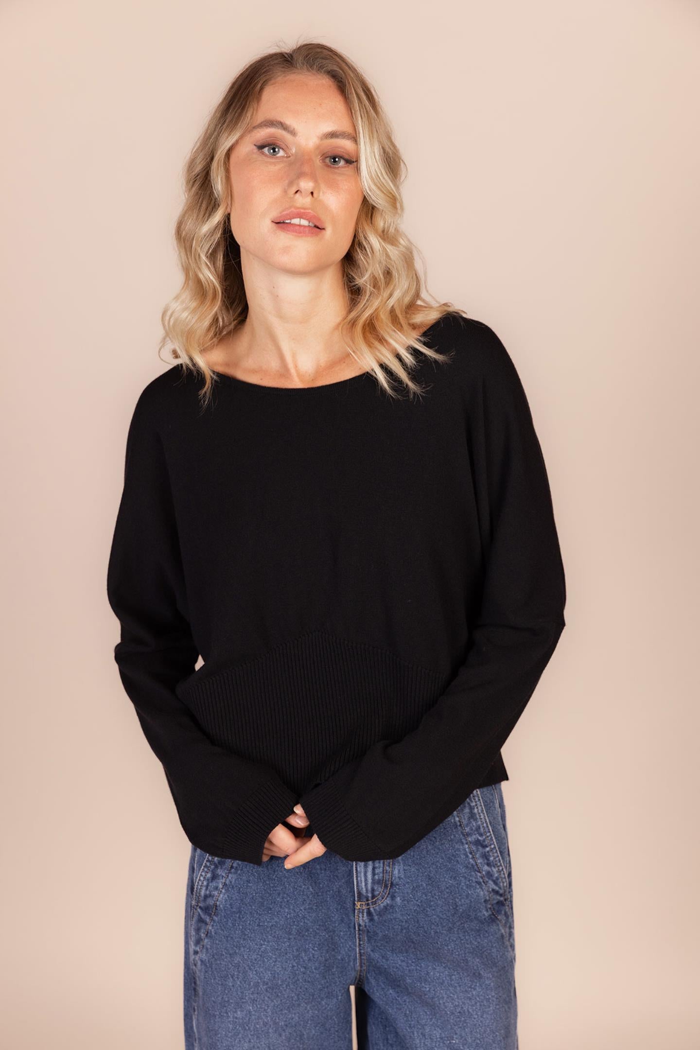 GEBREIDE SWEATER MET RELIEF (8520)