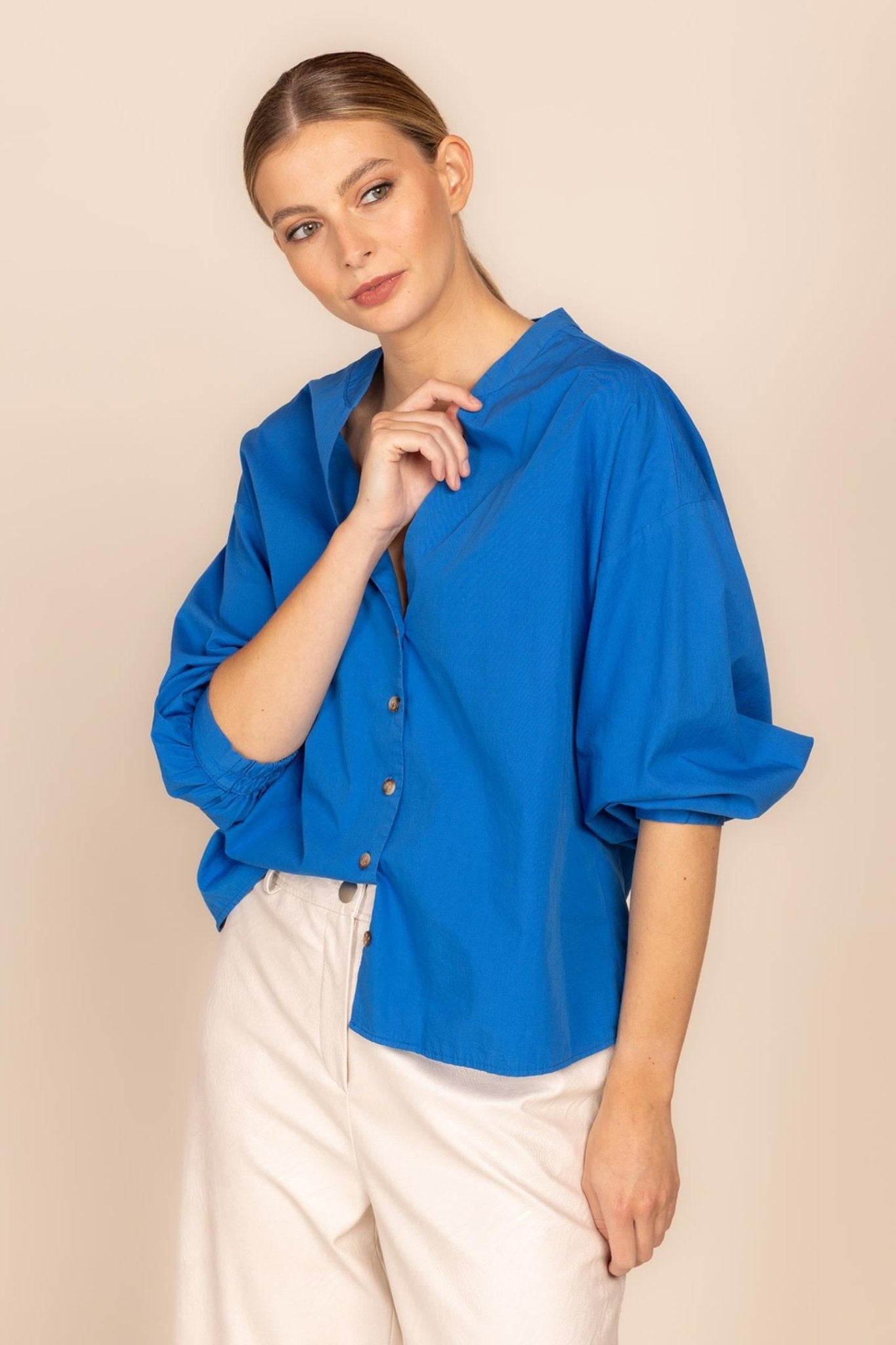 BLOUSE MET POFMOUW (9001) - Four Roses