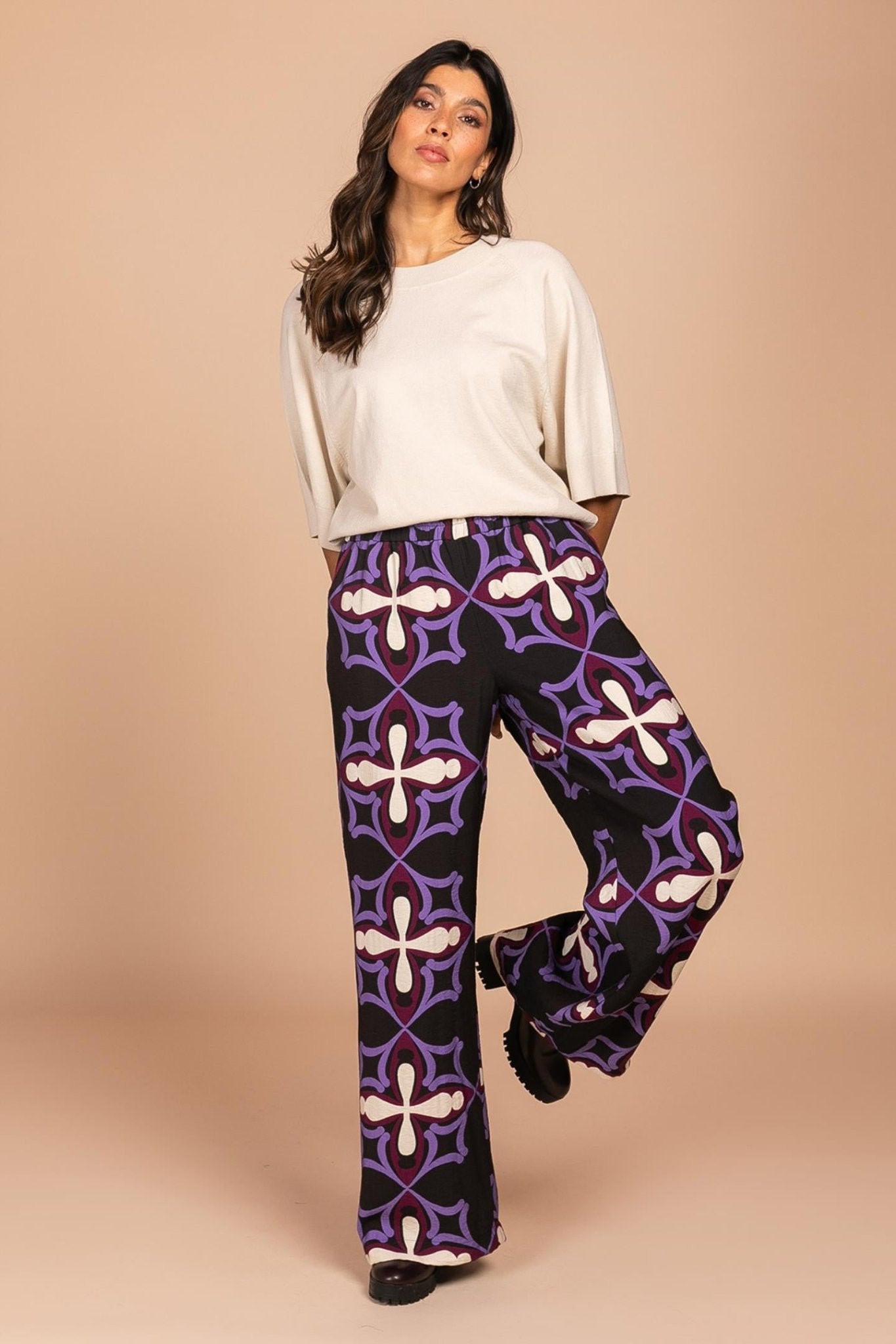 BROEK MET UITGESPROKEN PRINT (7610) - Four Roses