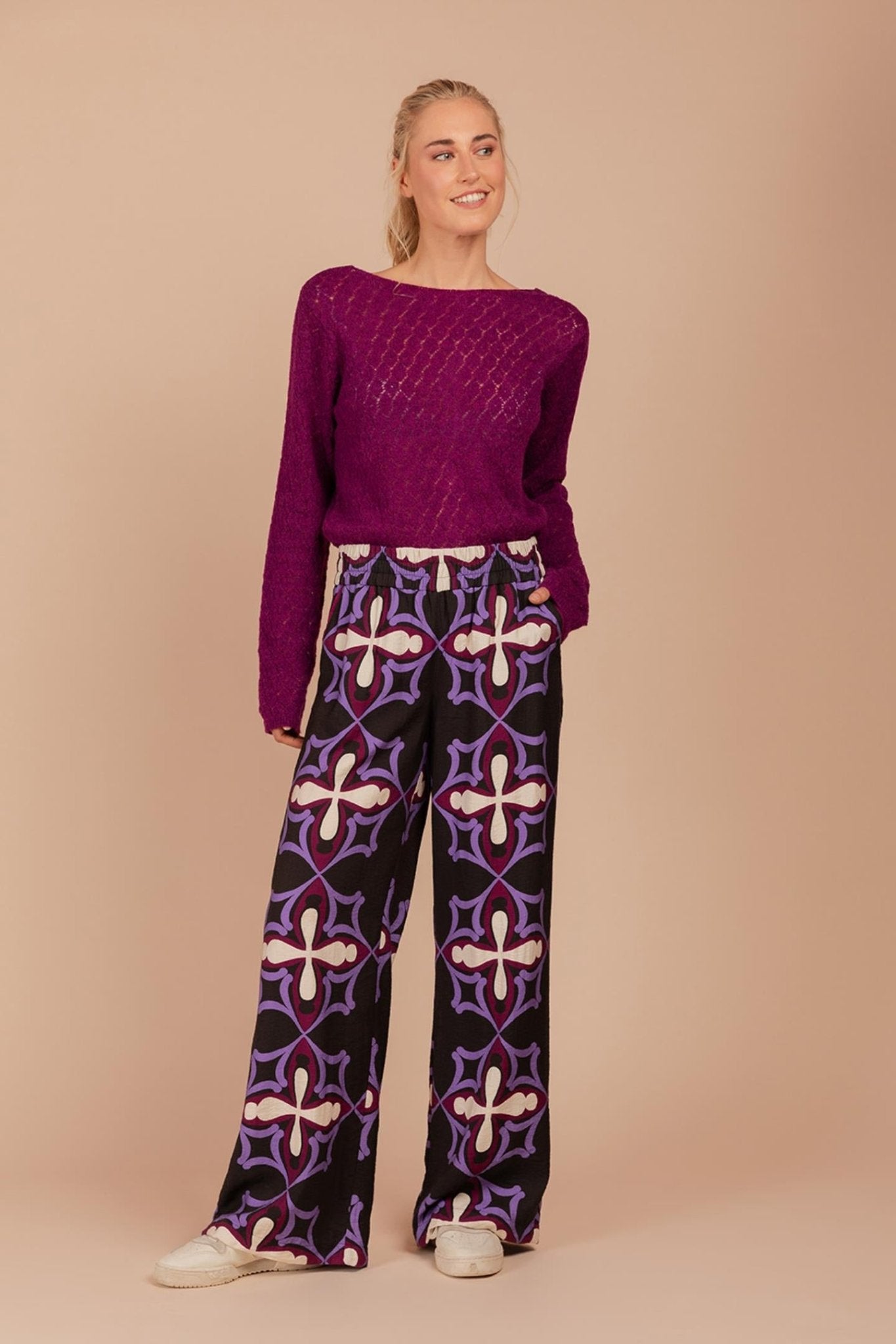 BROEK MET UITGESPROKEN PRINT (7610) - Four Roses