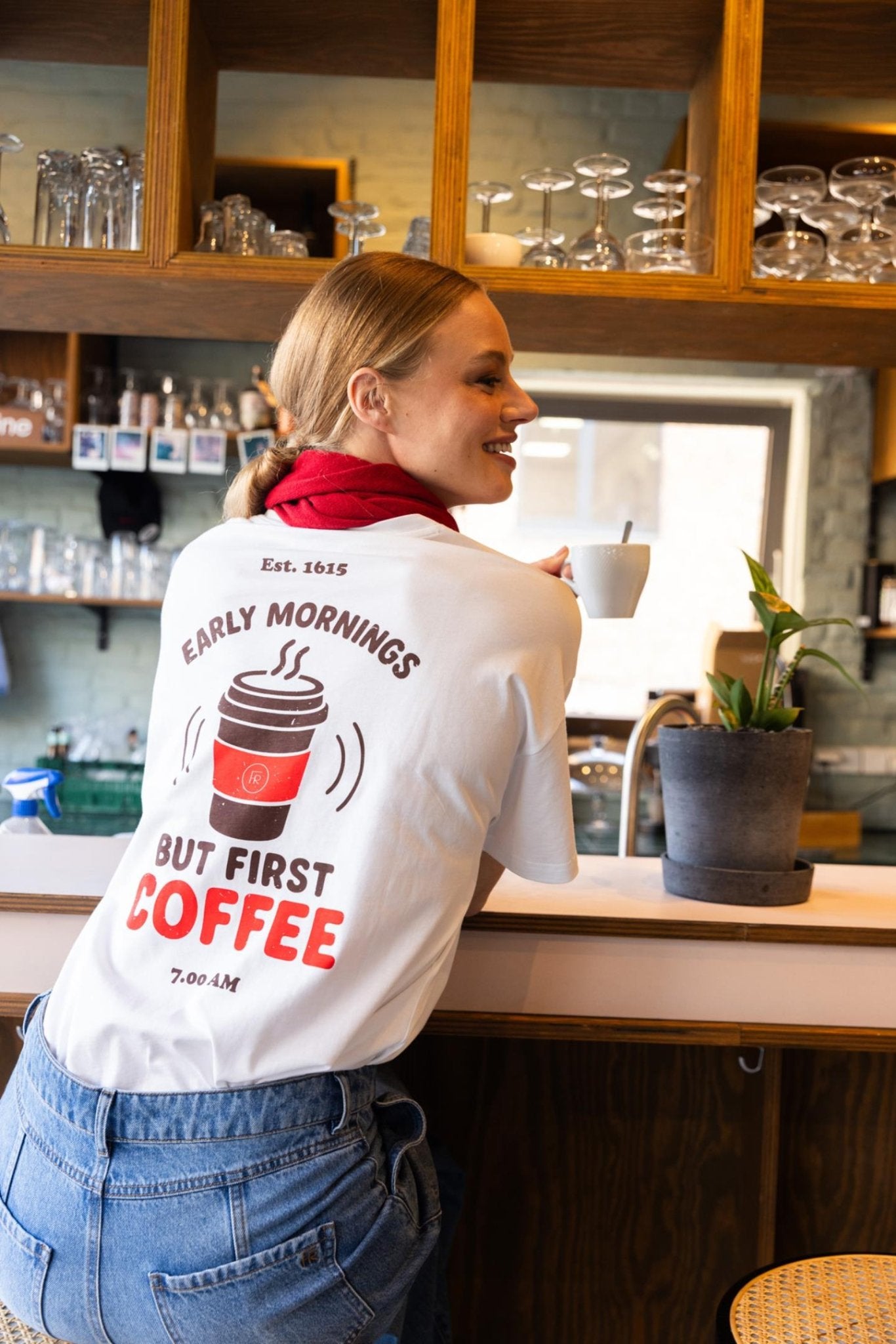 COFFEE T-SHIRT (9662) - Four Roses
