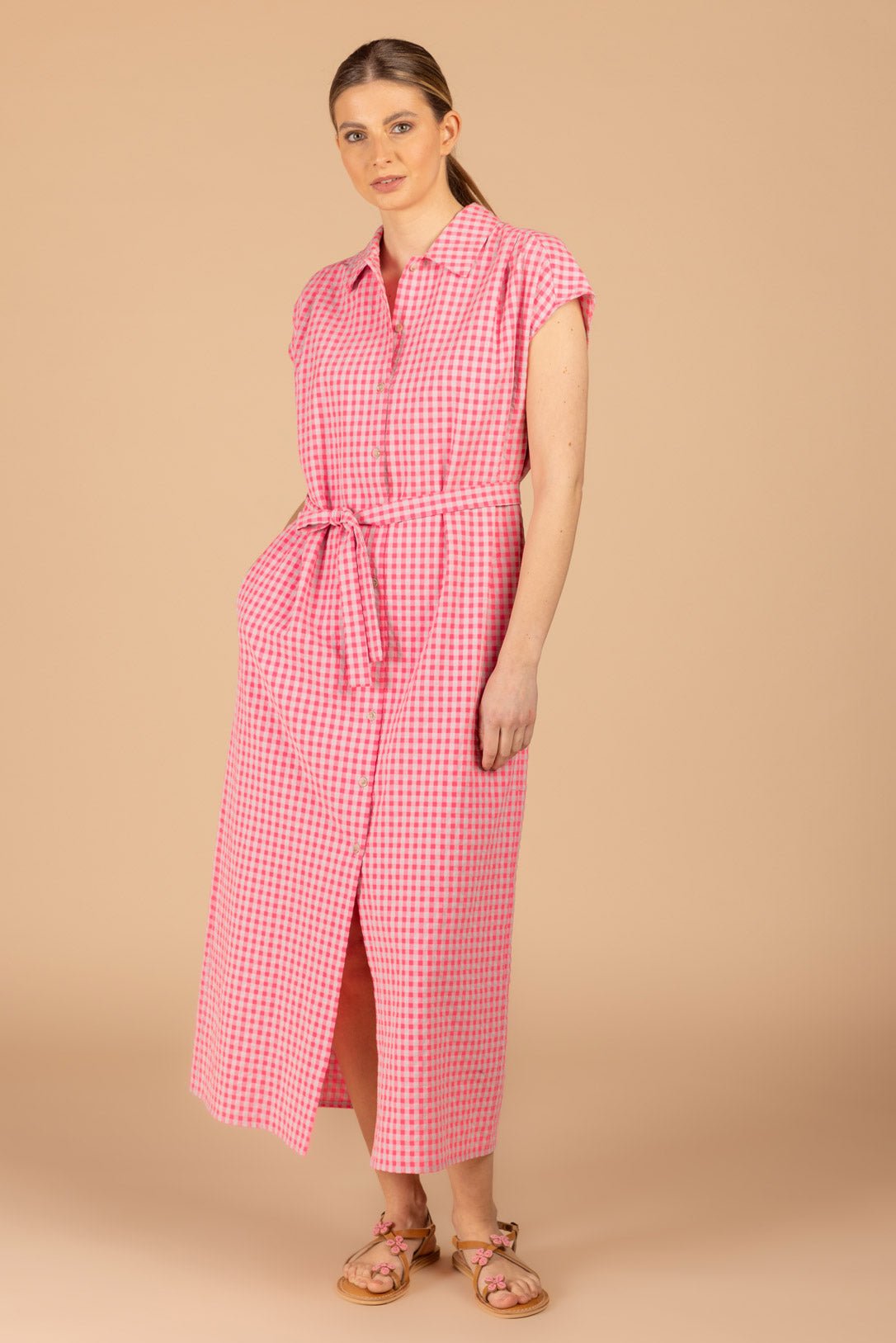 BUTTON-UP DRESS WITH CHECKED PATTERN (C9105) - Four Roses