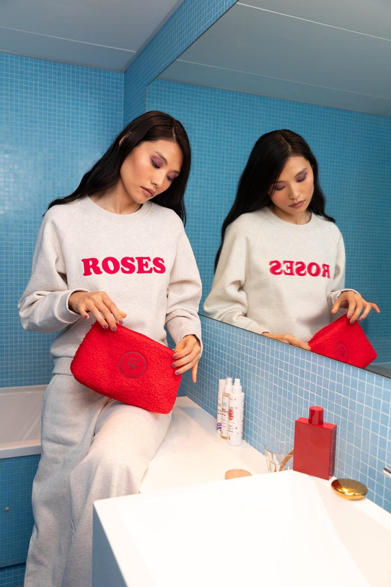 FLUFFY MAKE UP TASJE (7662) - Four Roses