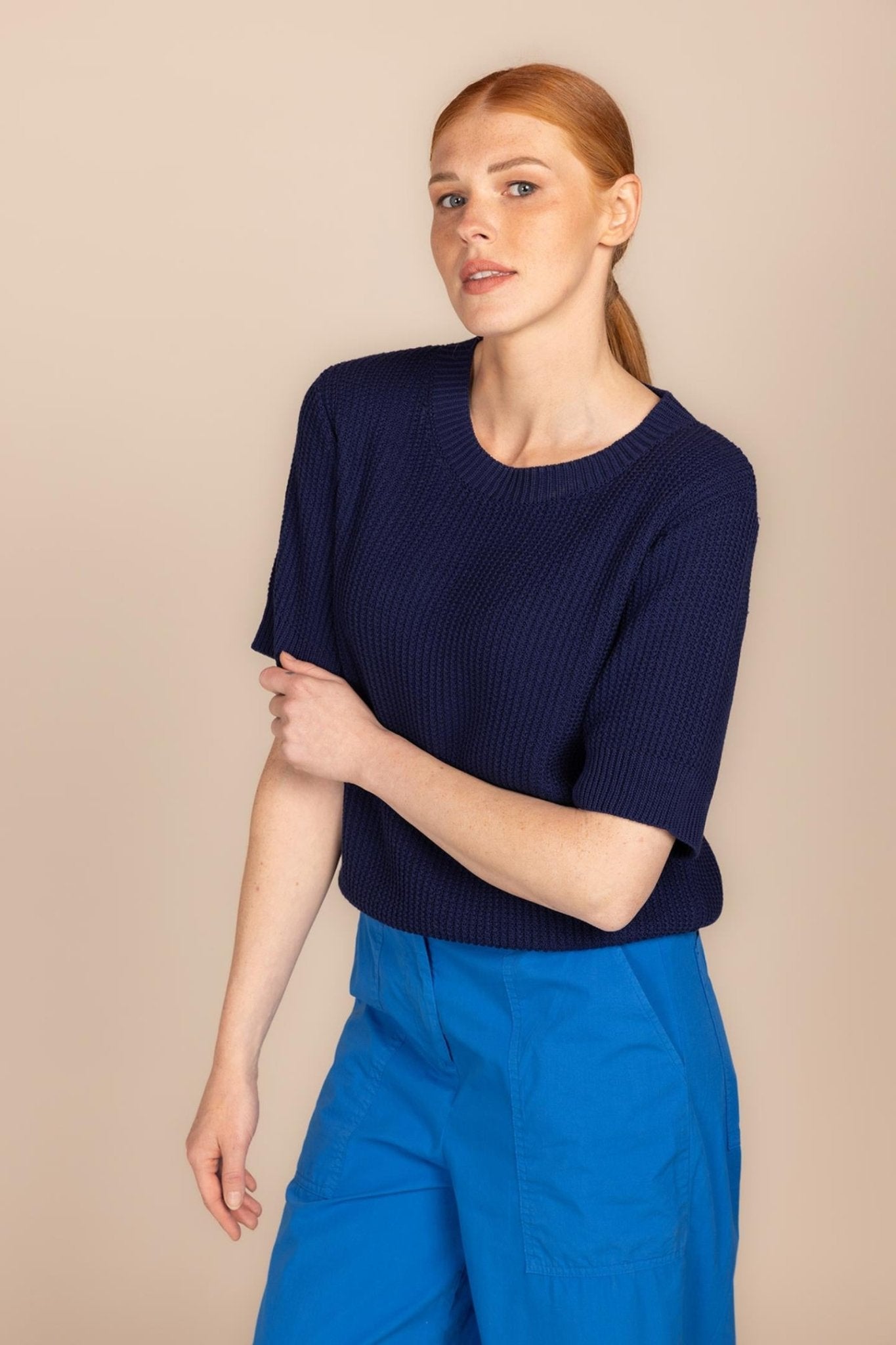 GEBREIDE SWEATER MET KORTE MOUW (9028) - Four Roses