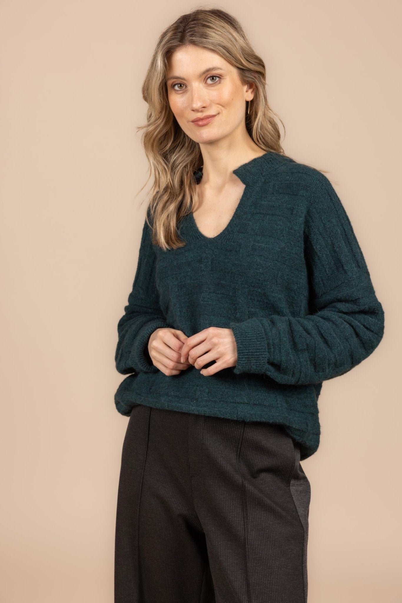 GEBREIDE TRUI IN ALPACA (9561) - Four Roses