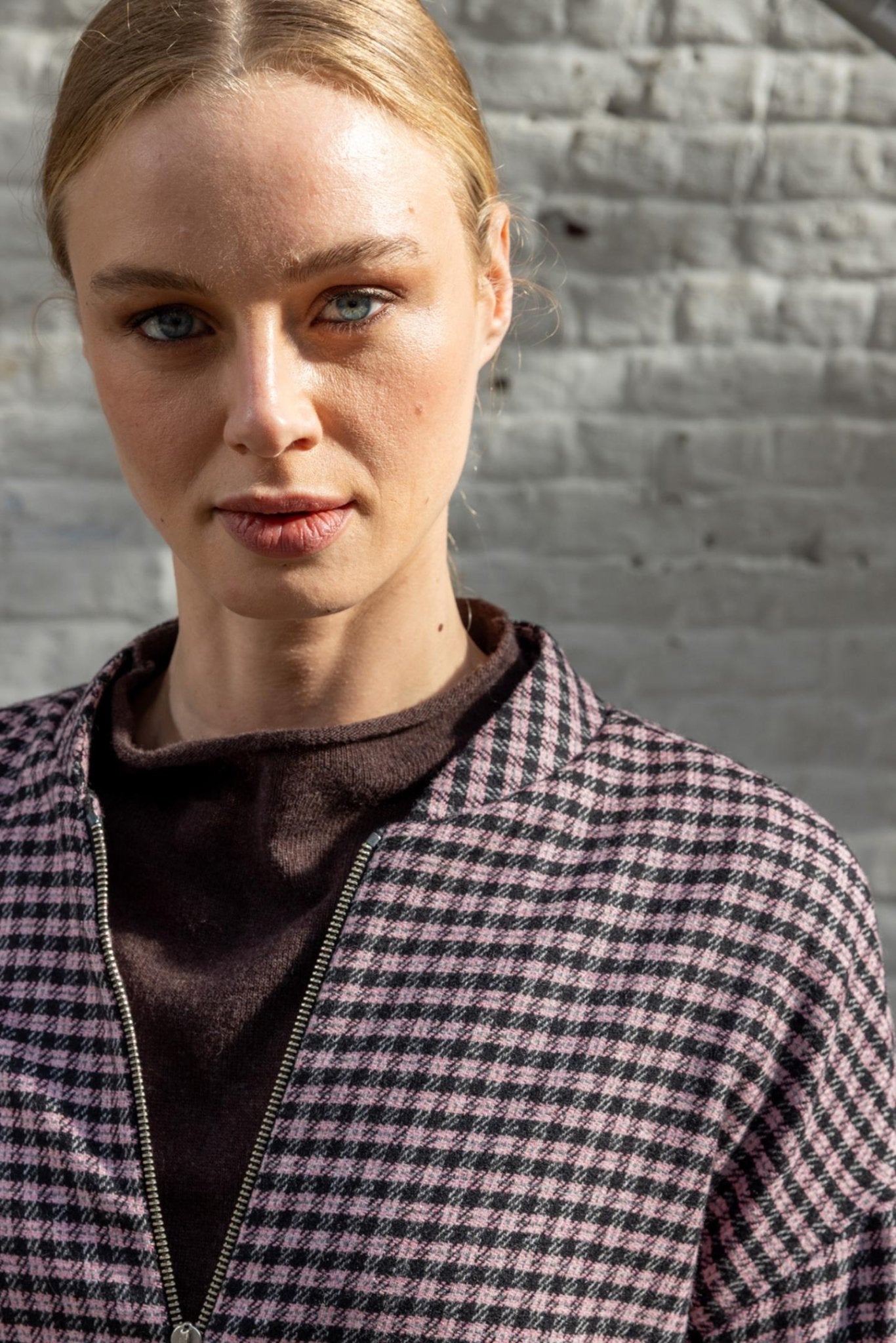 GEBREIDE TRUI IN MIX VAN CASHMERE EN VISCOSE (9529) - Four Roses