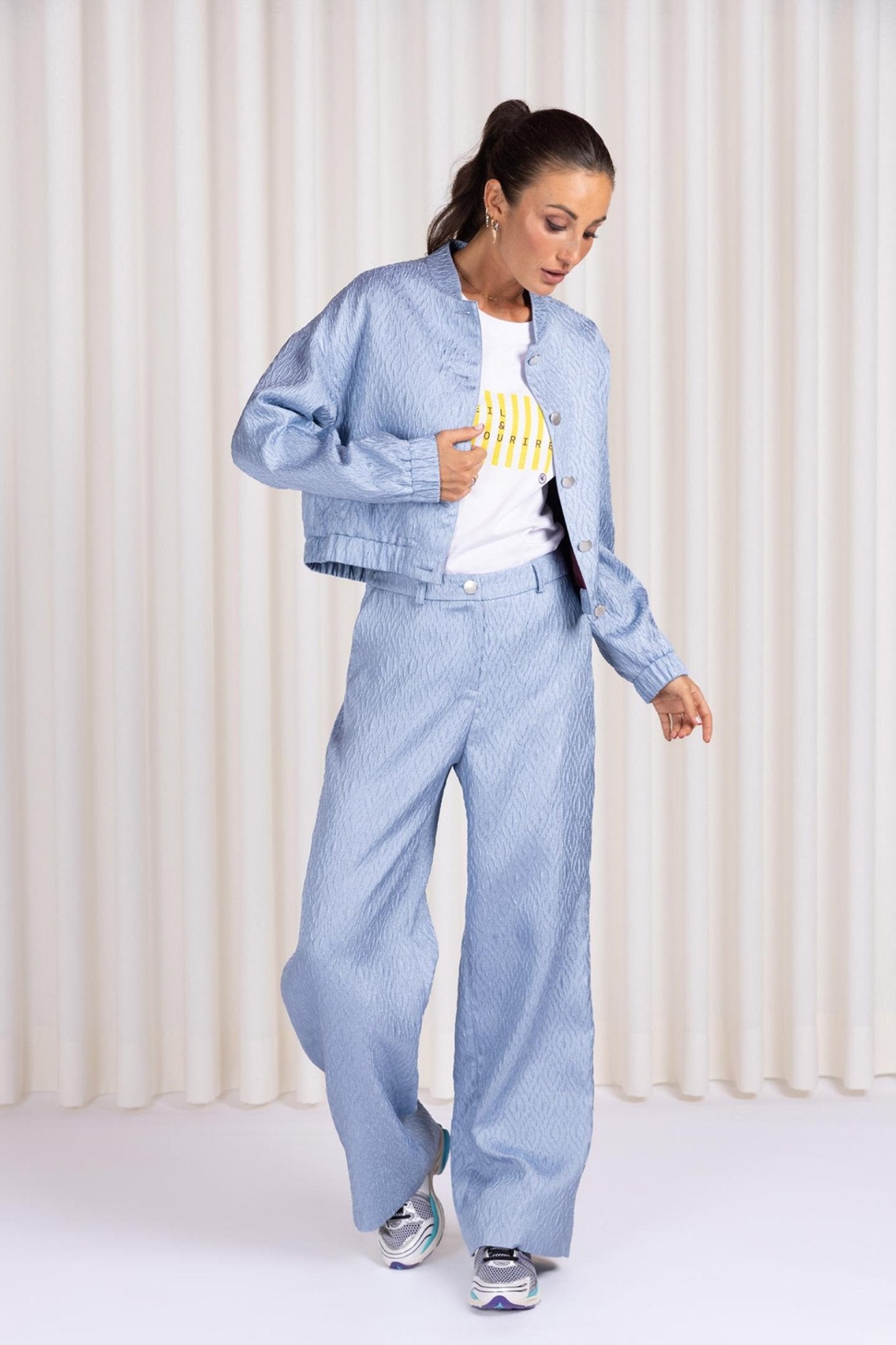 PANTALON HABILLÉ AVEC RELIEF (9073) - Four Roses