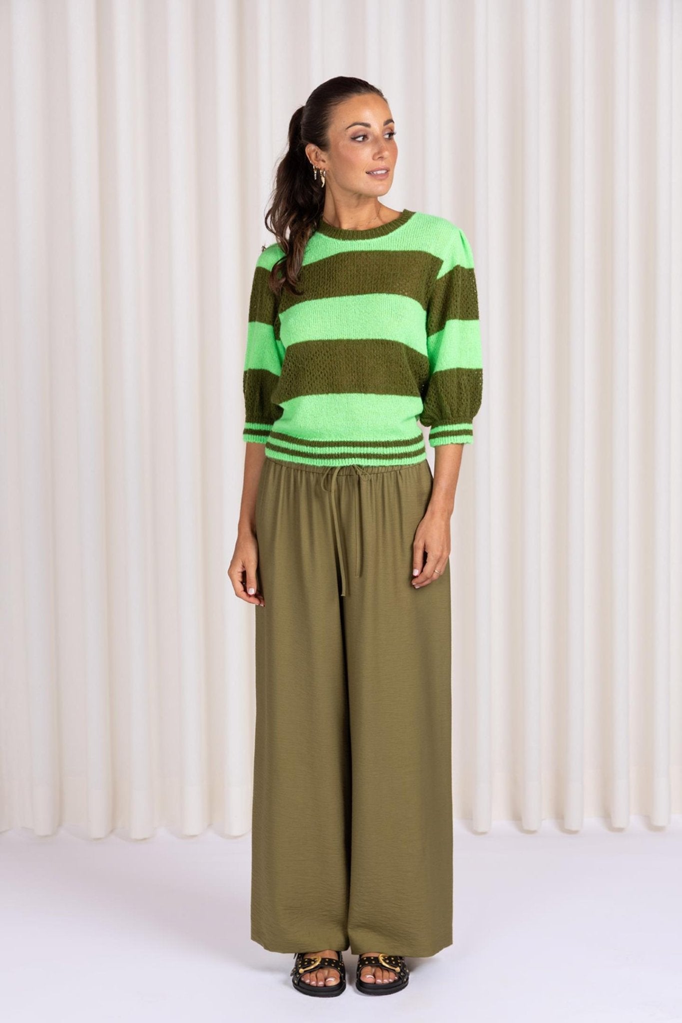 GESTREEPTE SWEATER MET POFMOUW (9026) - Four Roses