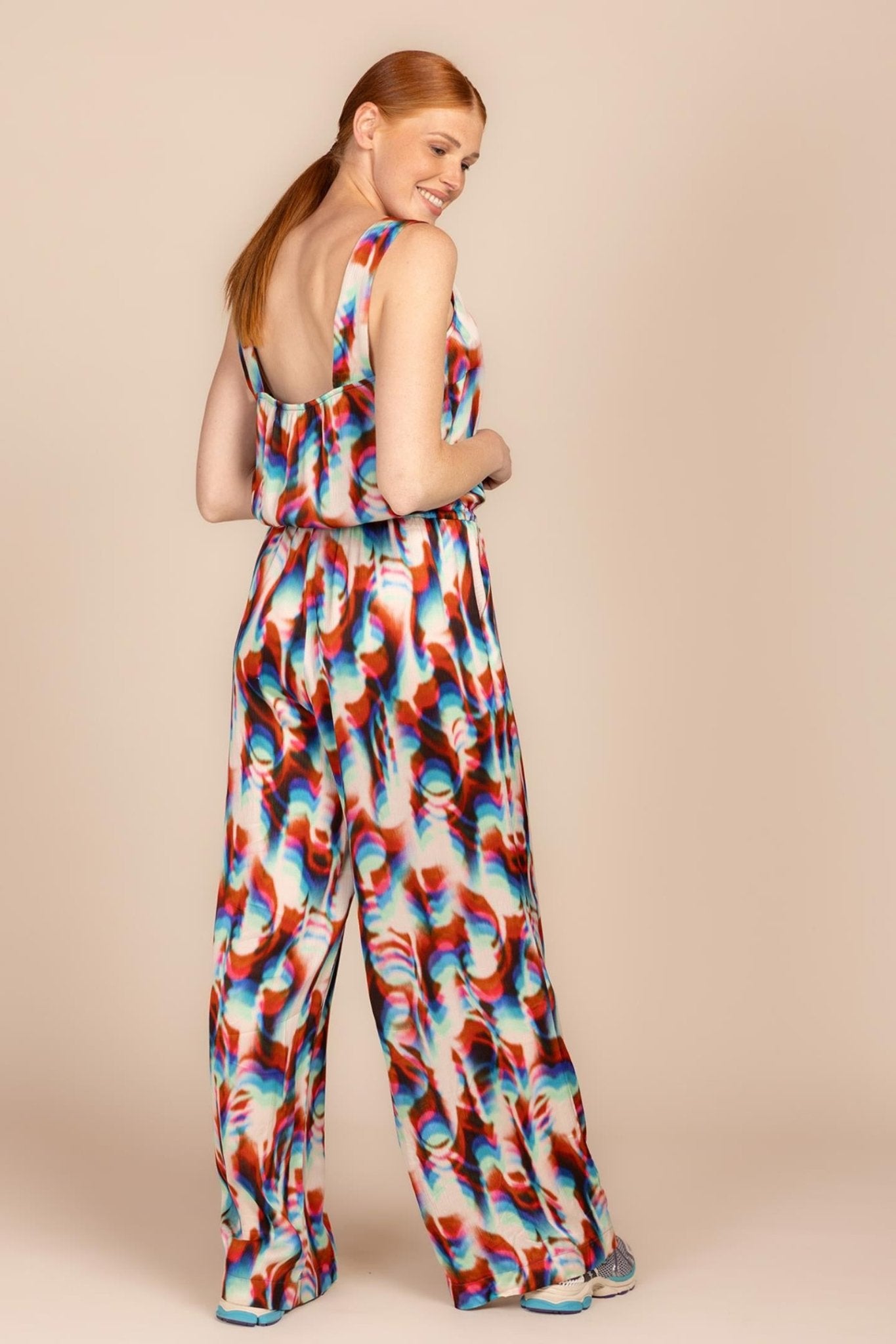 JUMPSUIT IN EXCLUSIEVE PRINT (9092) - Four Roses