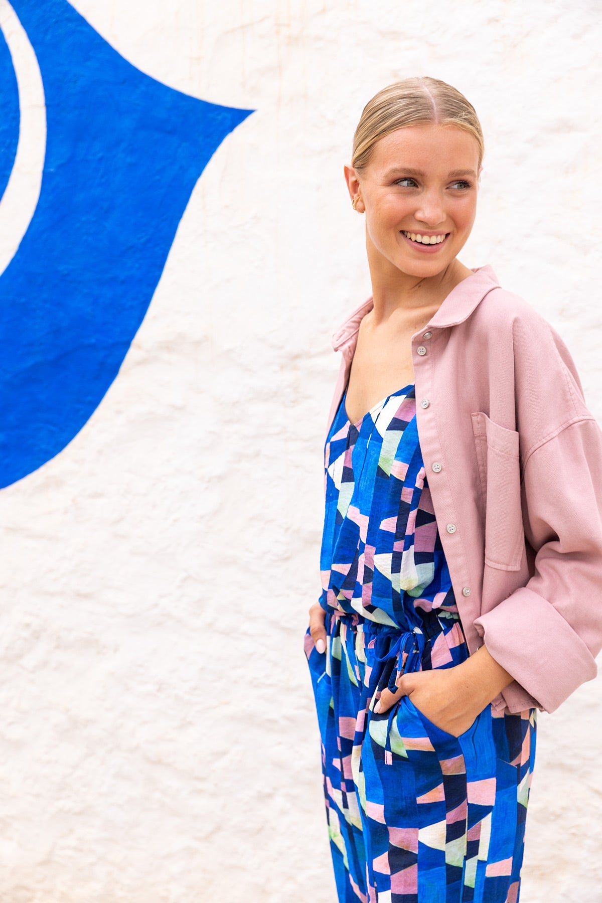 JUMPSUIT IN GEOMETRISCHE PRINT (9091) - Four Roses