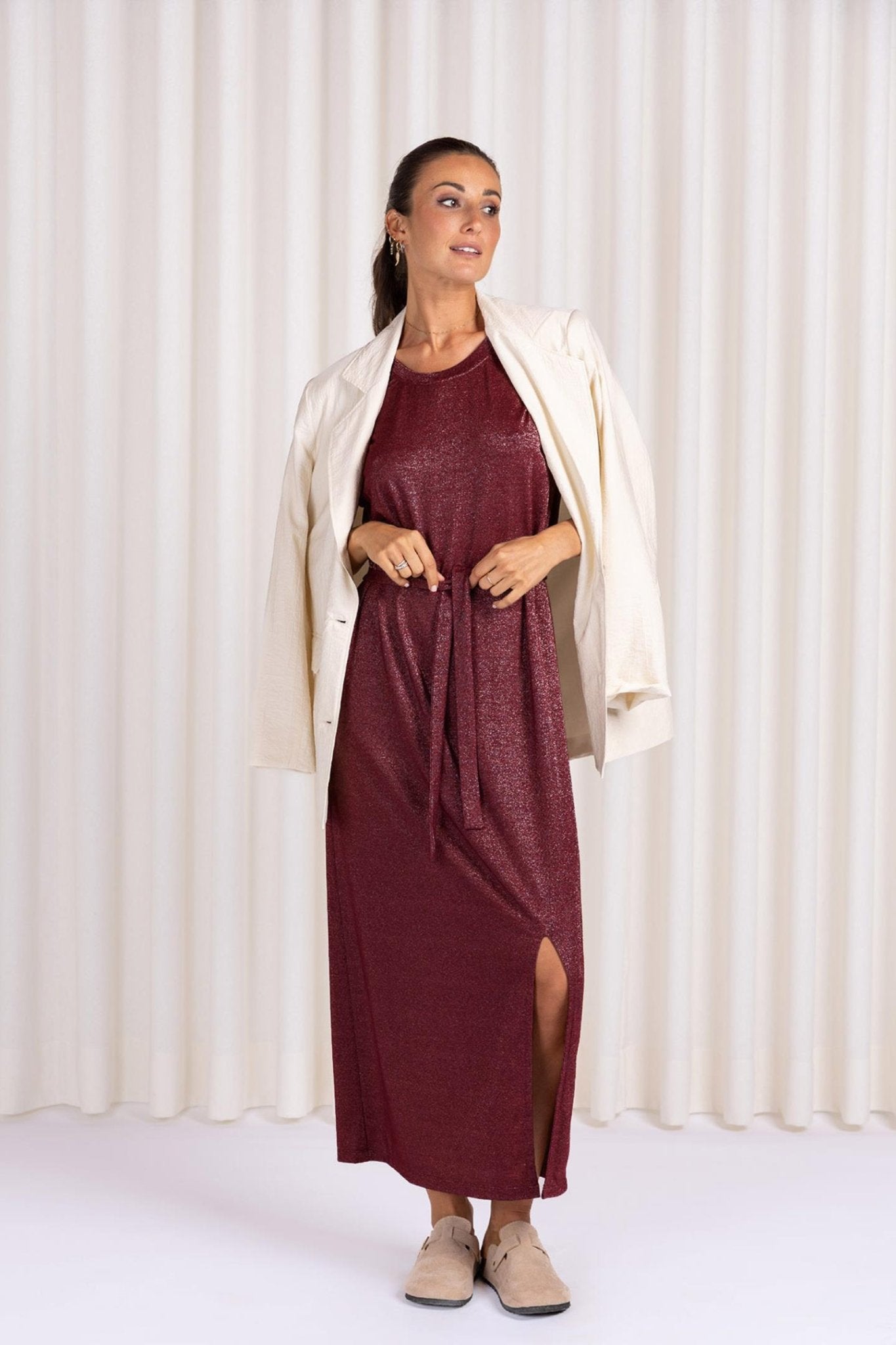 LANGE JURK MET SUBTIELE LUREX (9051) - Four Roses