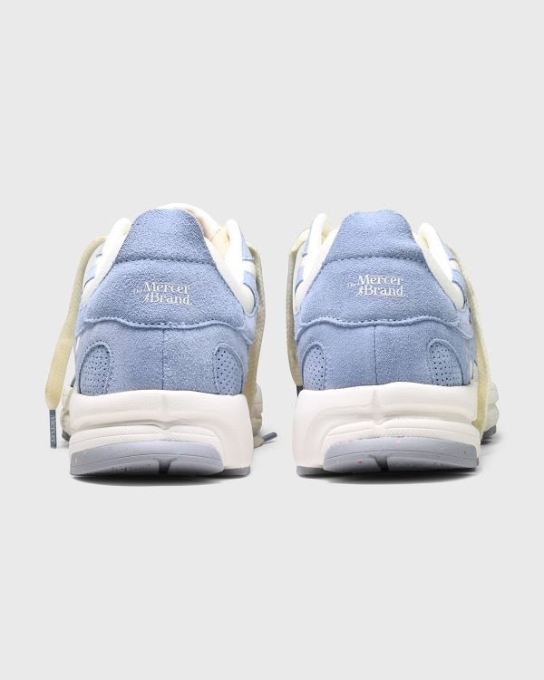MERCER - Re - Run Vintage Suede - Ice - Four Roses