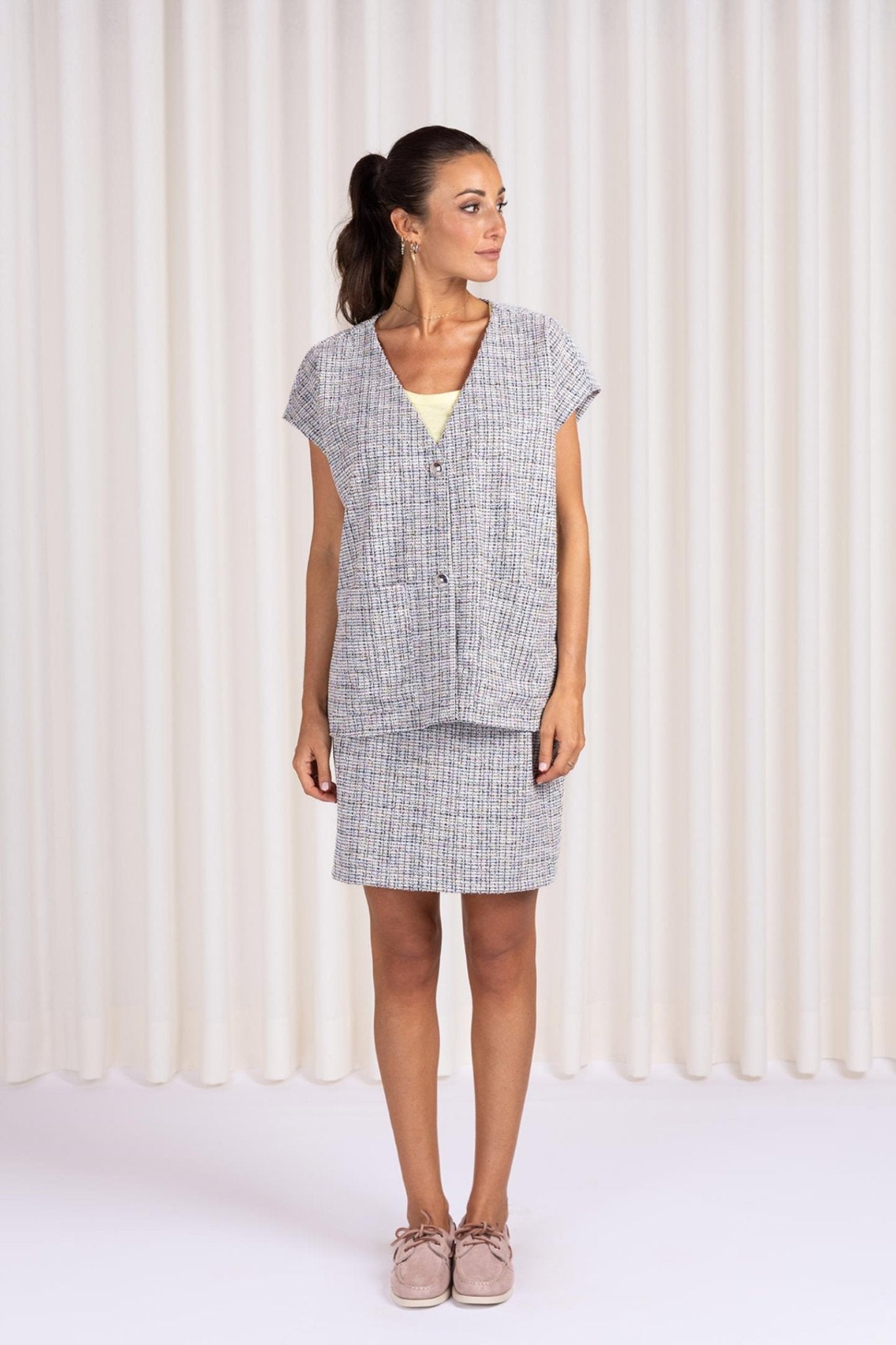 MINI ROK CHANEL (9082) - Four Roses