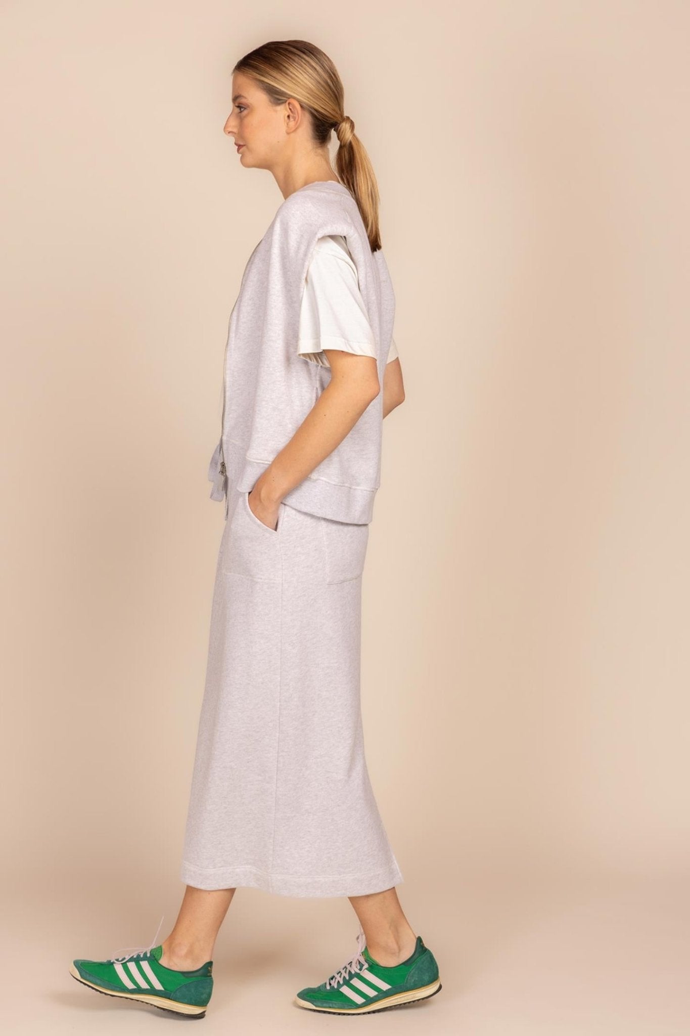 MOUWLOZE GILET MET RITSSLUITING (9045) - Four Roses