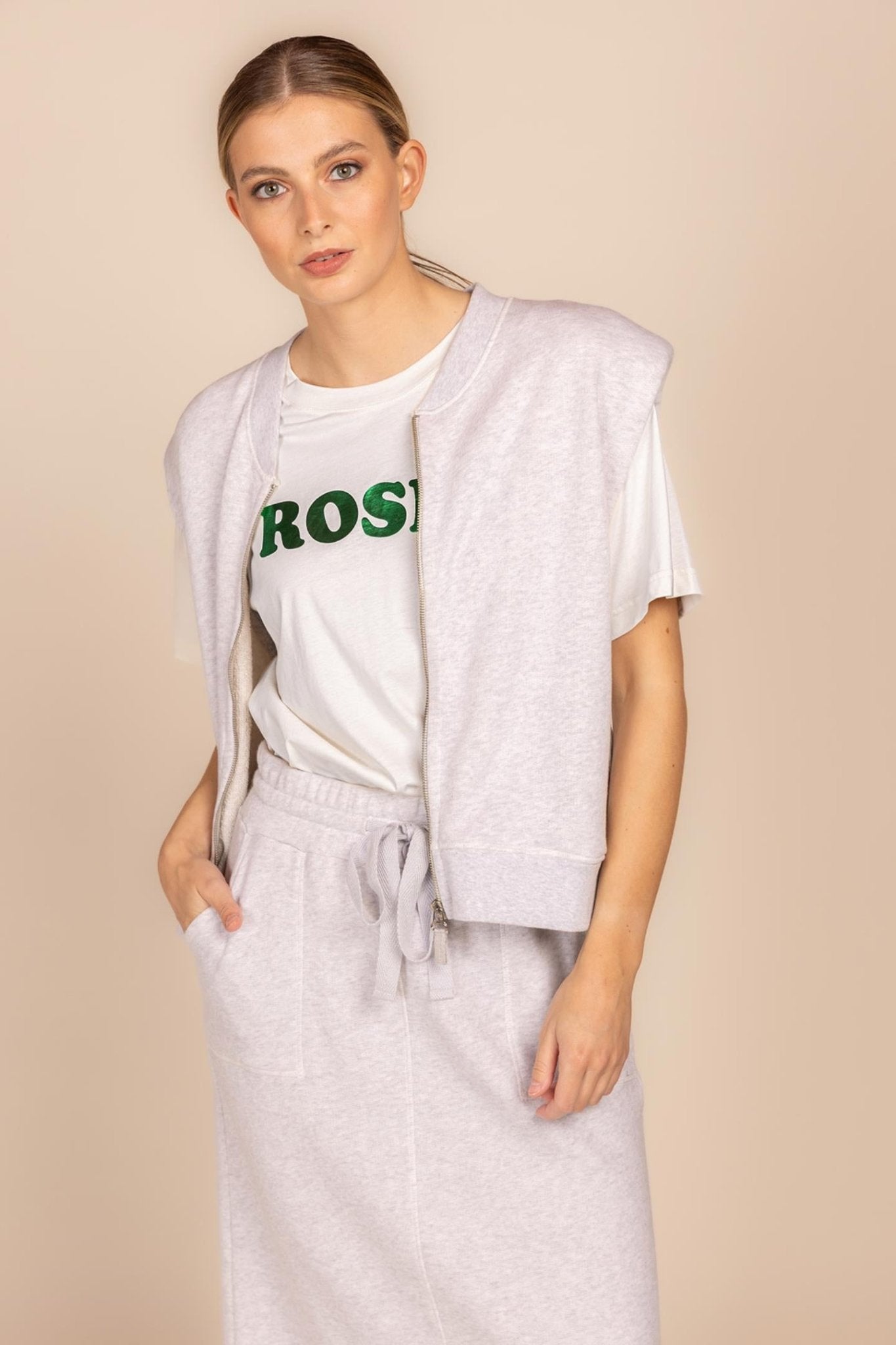 MOUWLOZE GILET MET RITSSLUITING (9045) - Four Roses