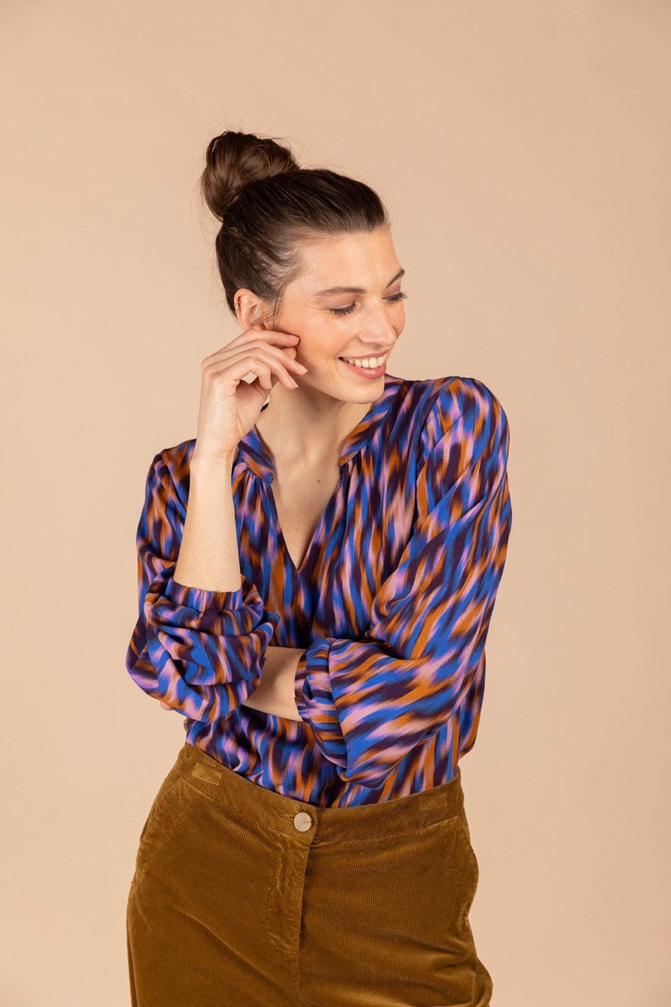 MULTICOLOR BLOUSE (7558) - Four Roses