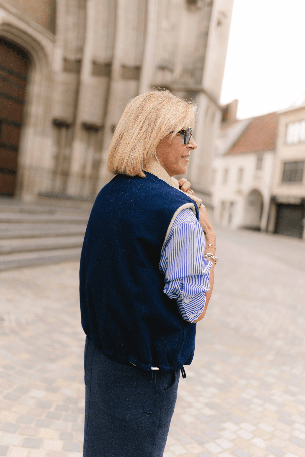OMKEERBAAR & MOUWLOOS DENIM GILET MET RITS (9553) - Four Roses