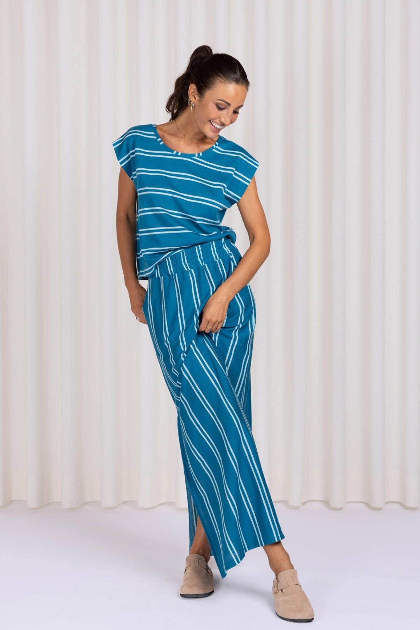 ROK IN LINNENMIX (9063) - Four Roses