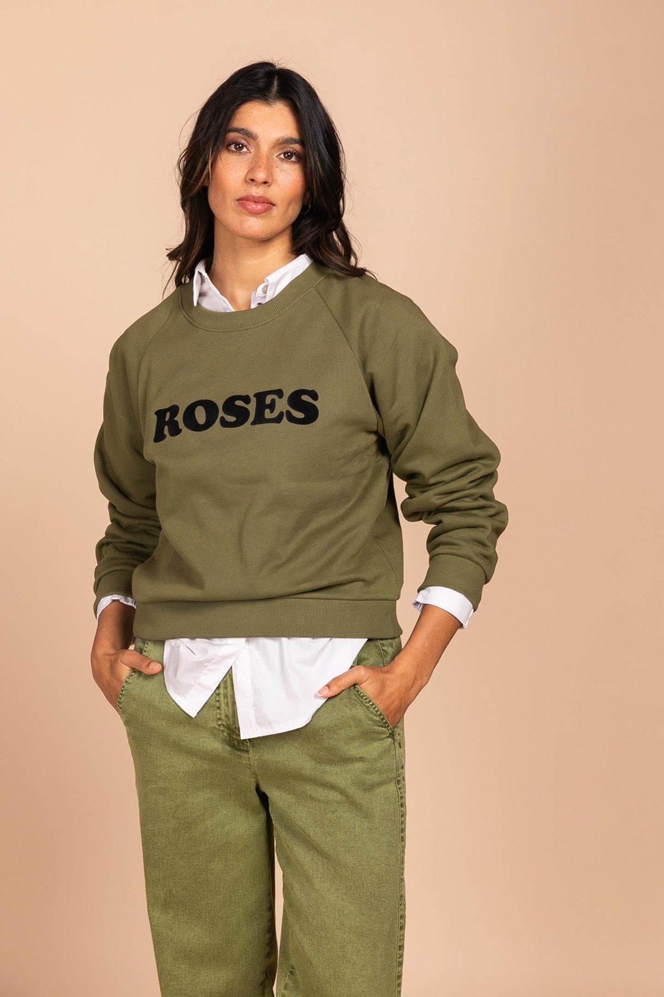 ROSES SWEATER (7532) - Four Roses